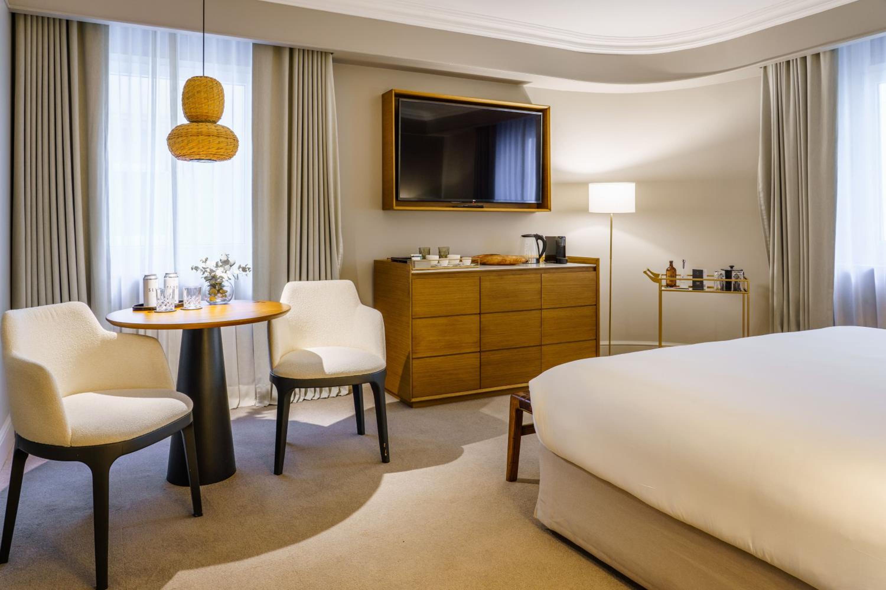 Premier Room