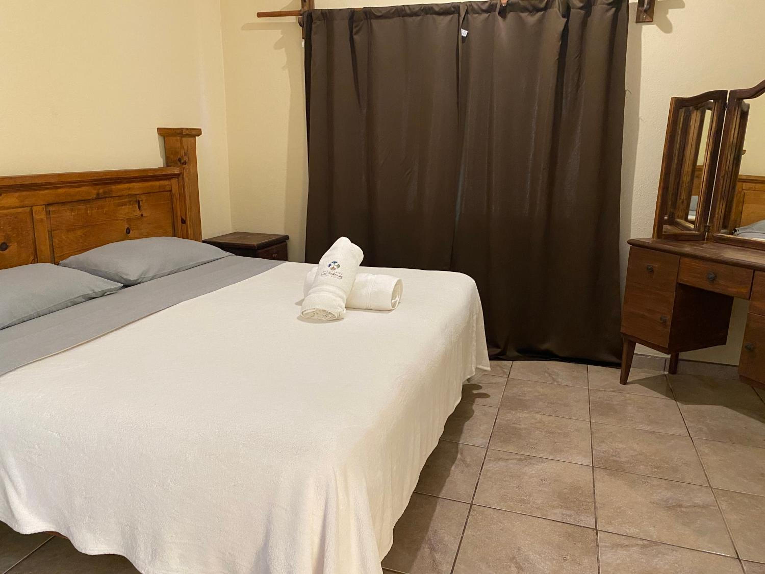 Double or Twin Room photo 3