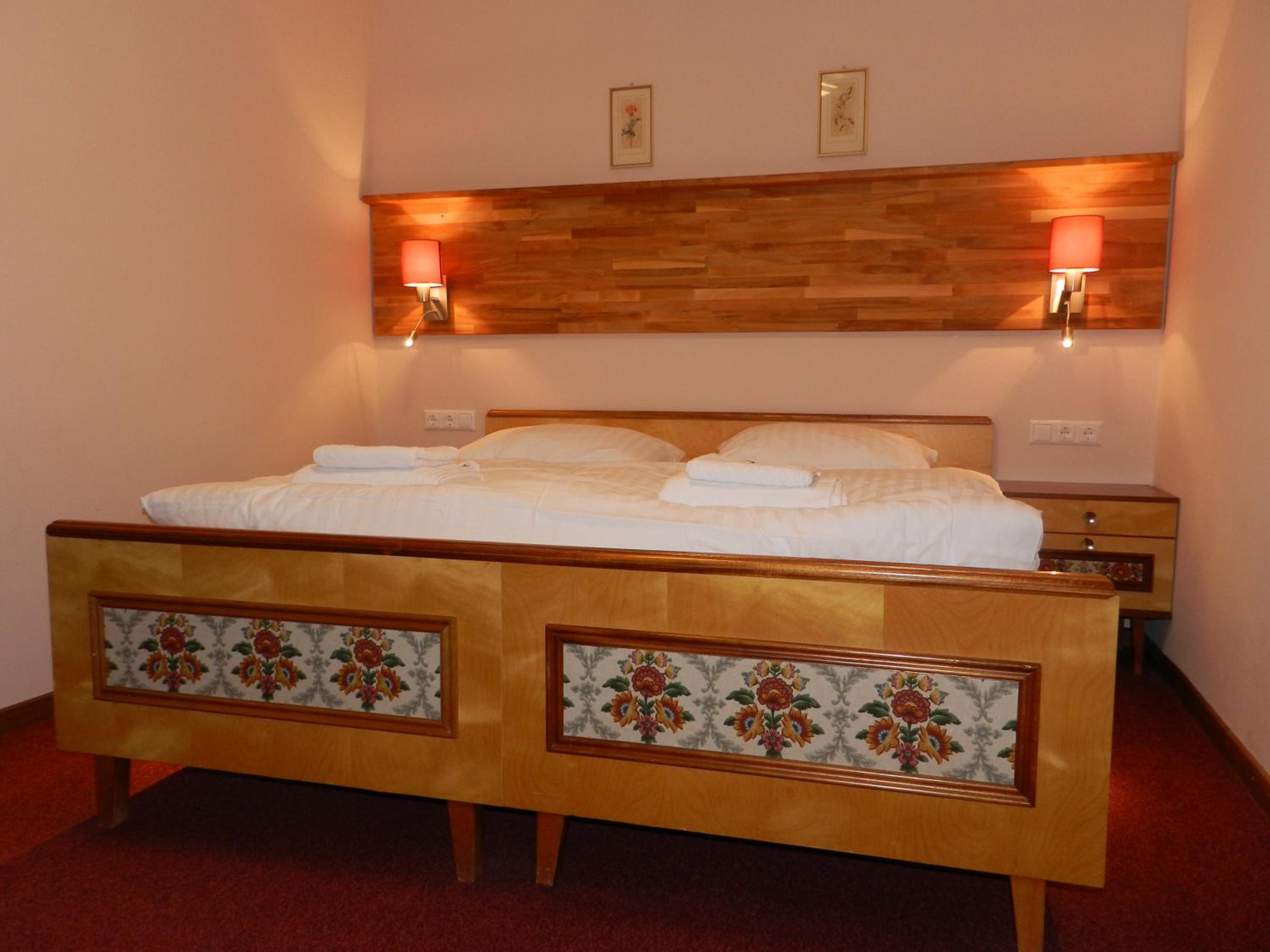 Family Room (2 Adults + 2 Children) photo 1