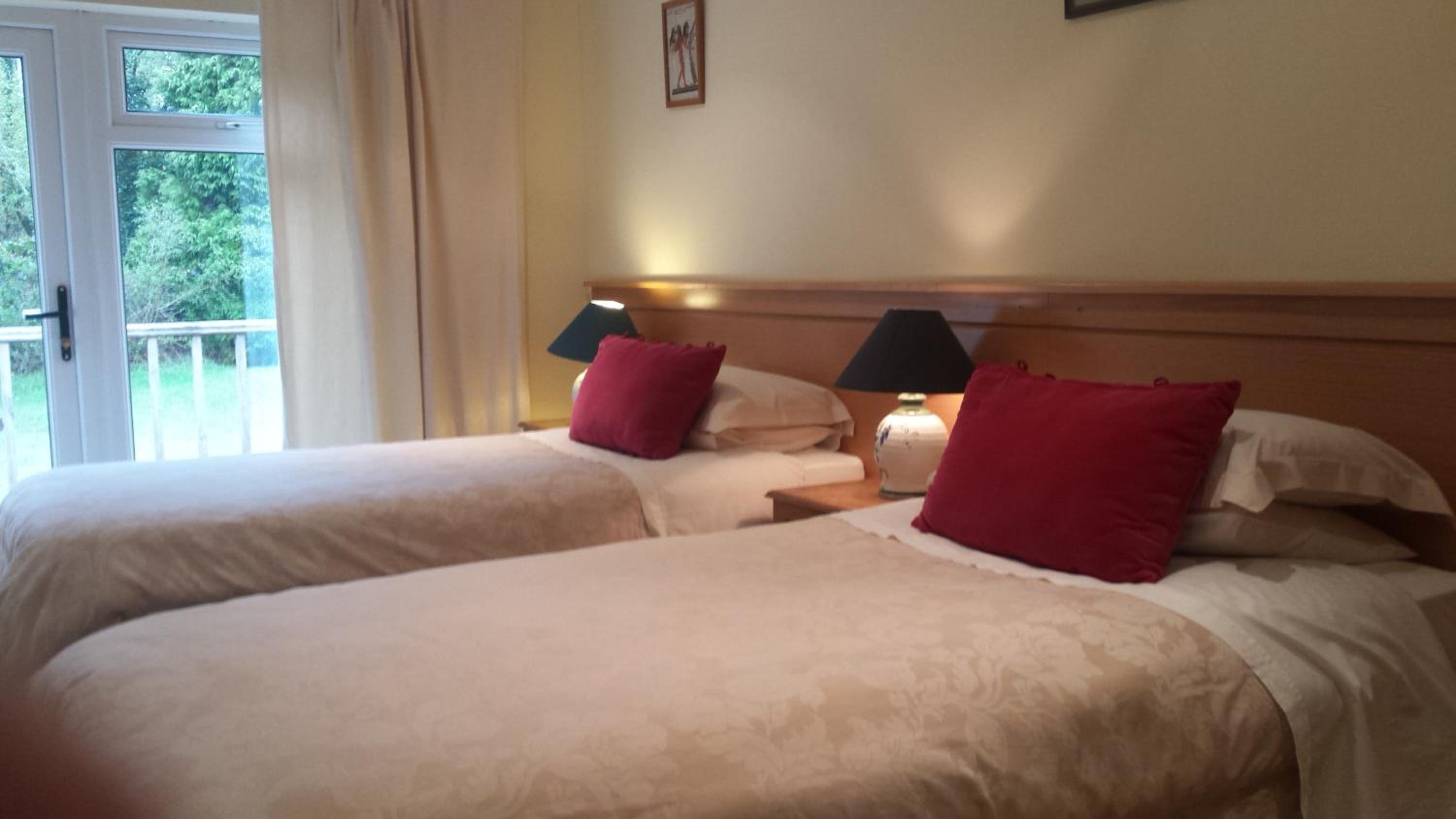 Standard Twin Room photo 3
