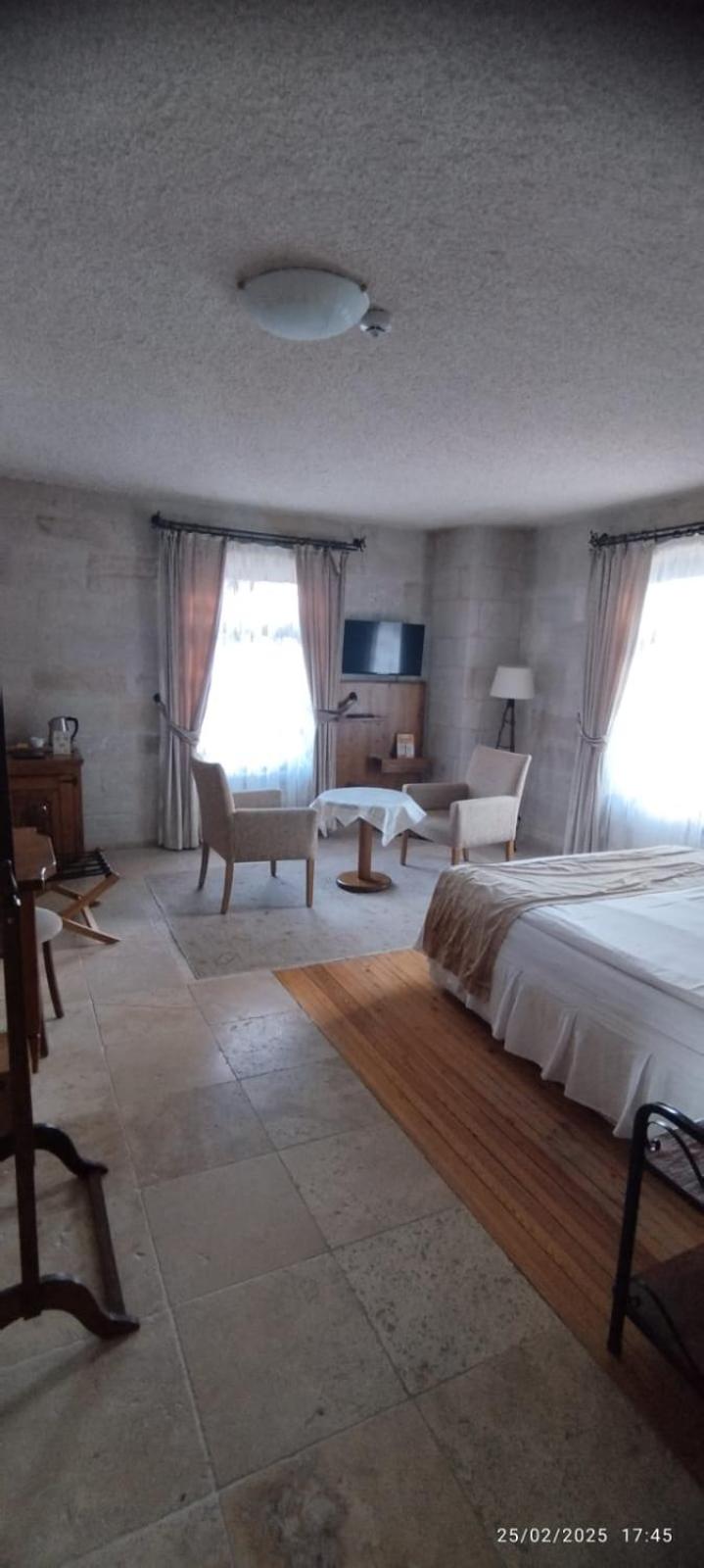 Deluxe Double Room with Castle View photo 1