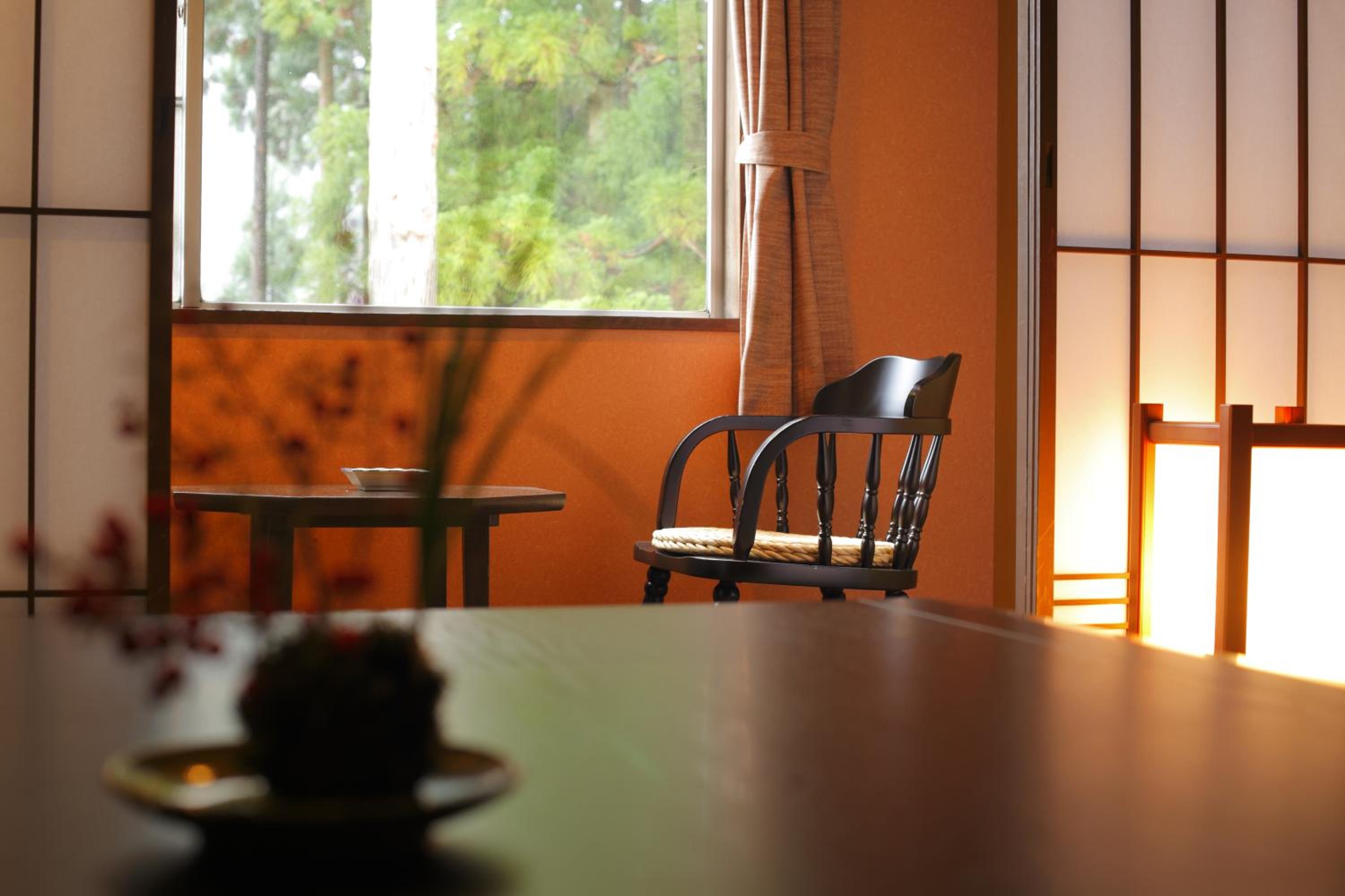 Japanese-Style Room with Shared Bathroom photo 3