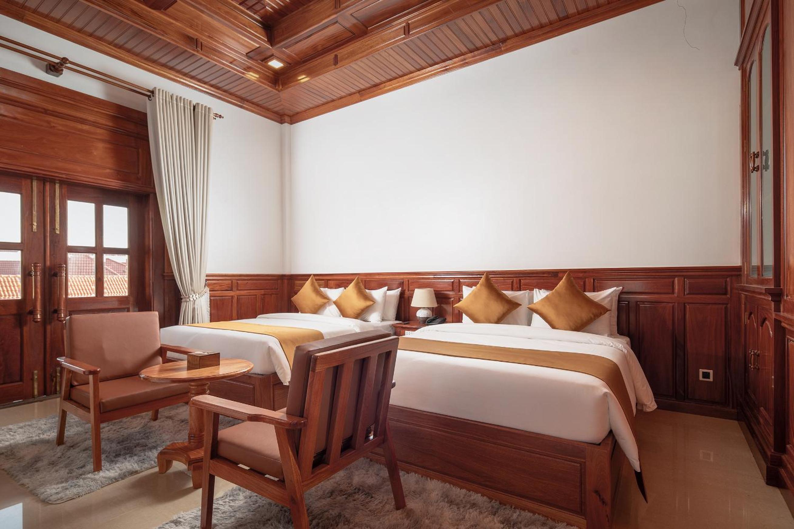 Superior Family Balcony Room