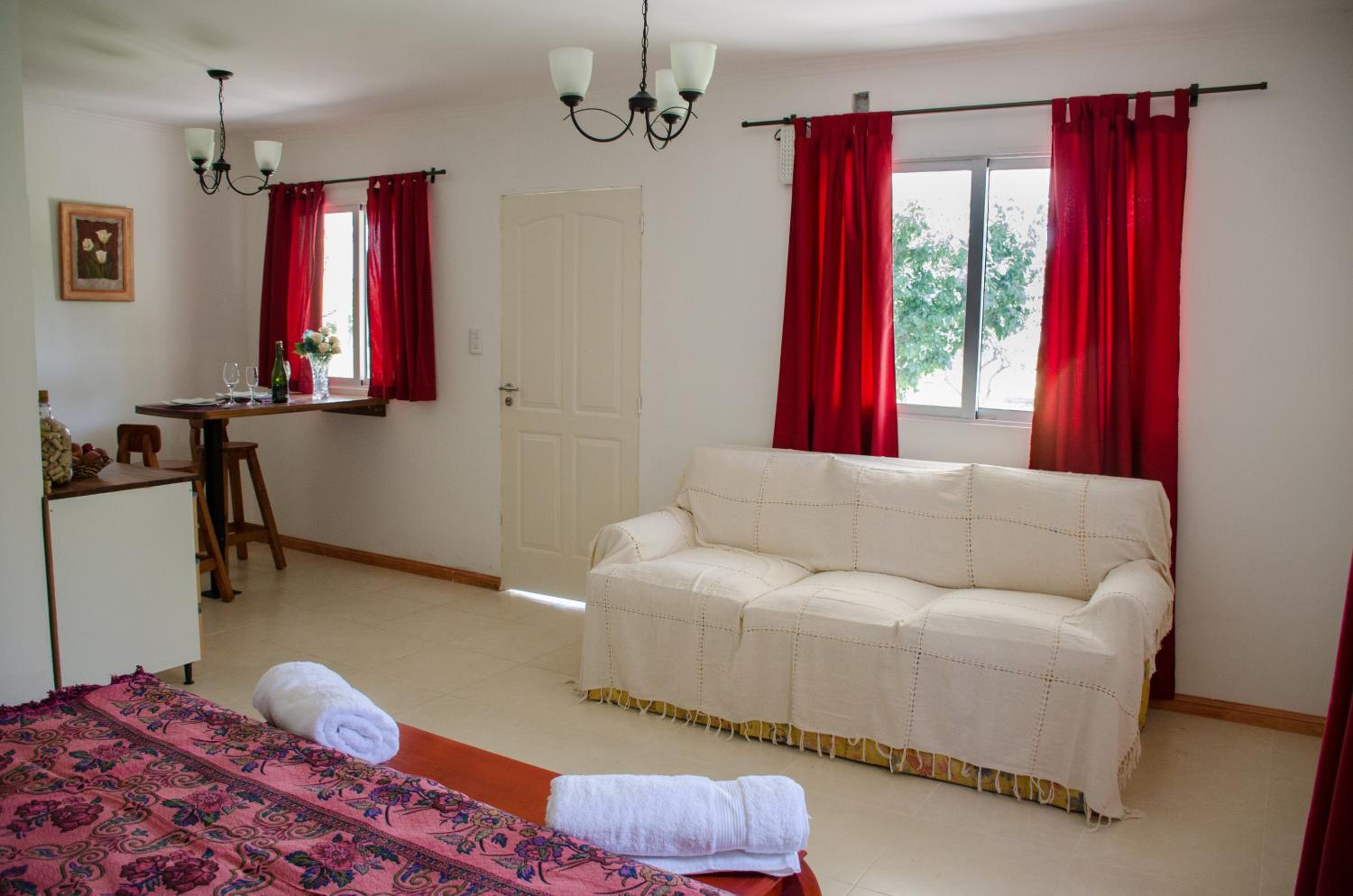 Deluxe King Suite photo 1