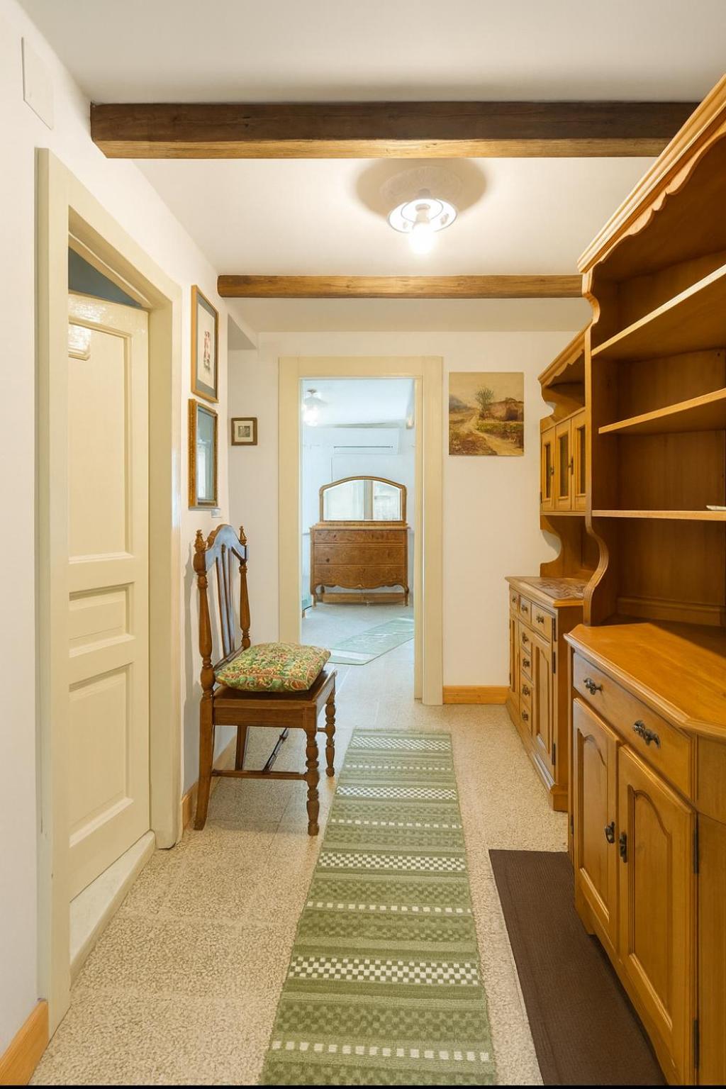 Maisonette photo 1