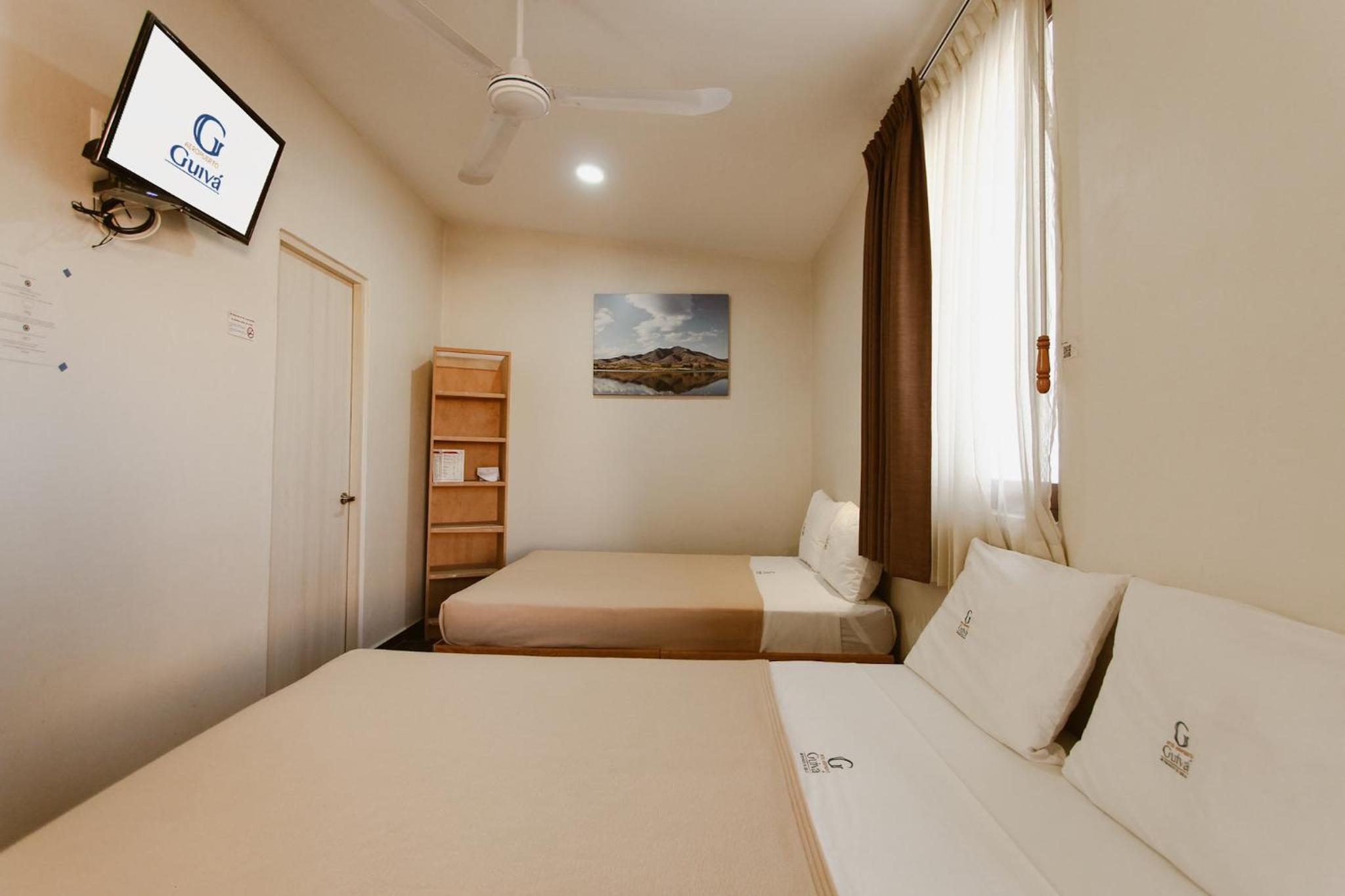 Standard Queen Room photo 2