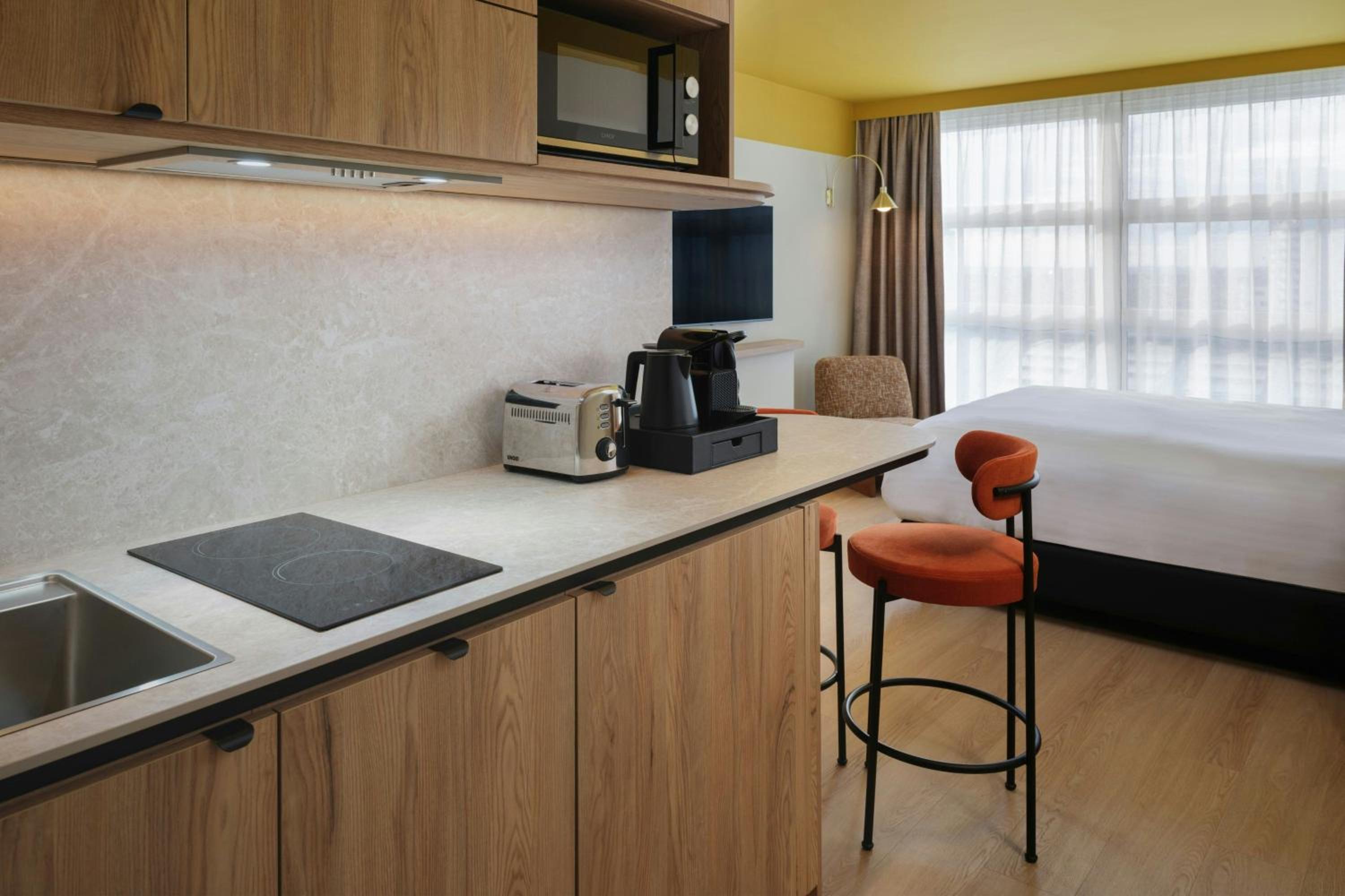 King Studio with City View - High Floor - Photo 1