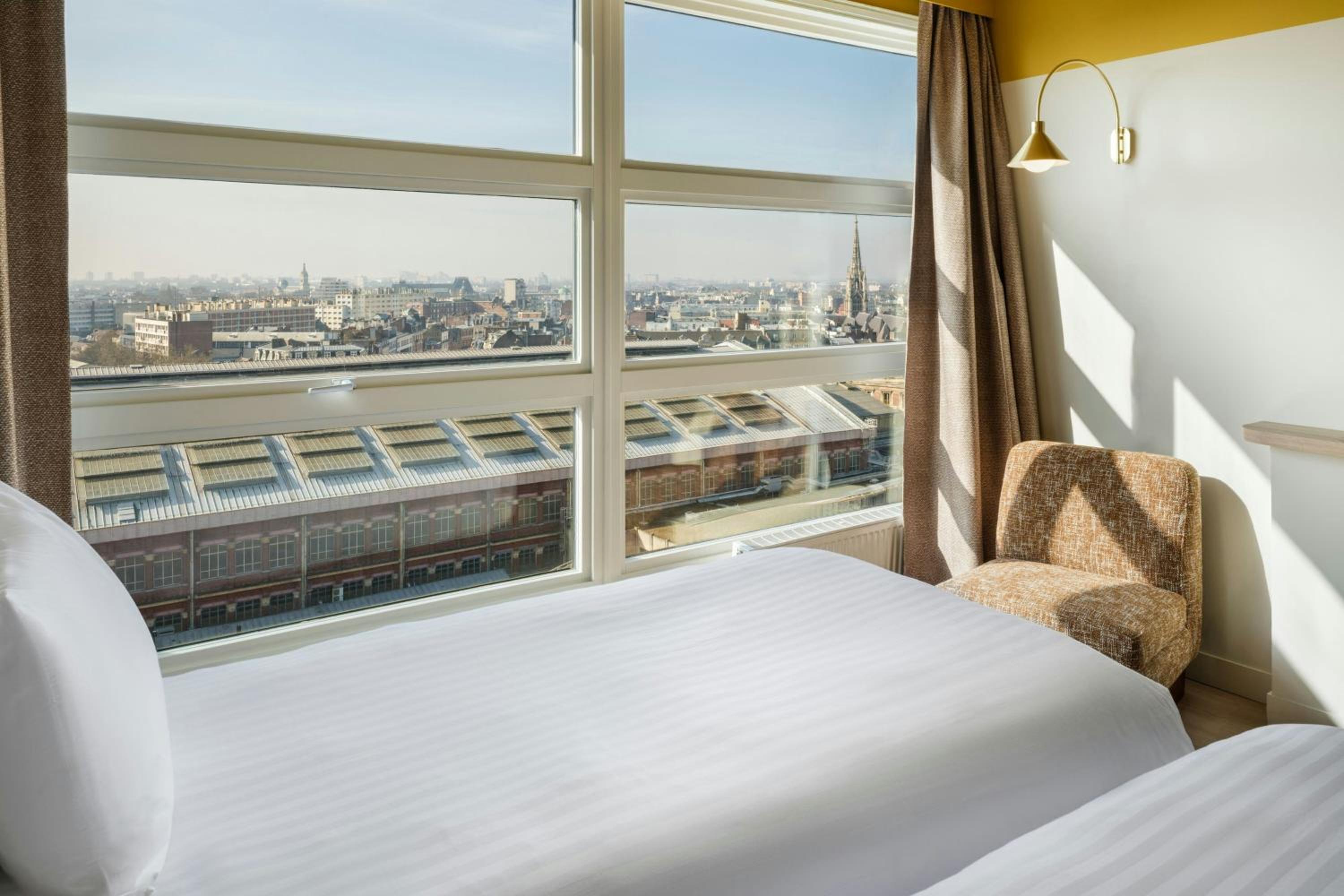 Twin Studio with Sofa Bed and City View - Photo 1