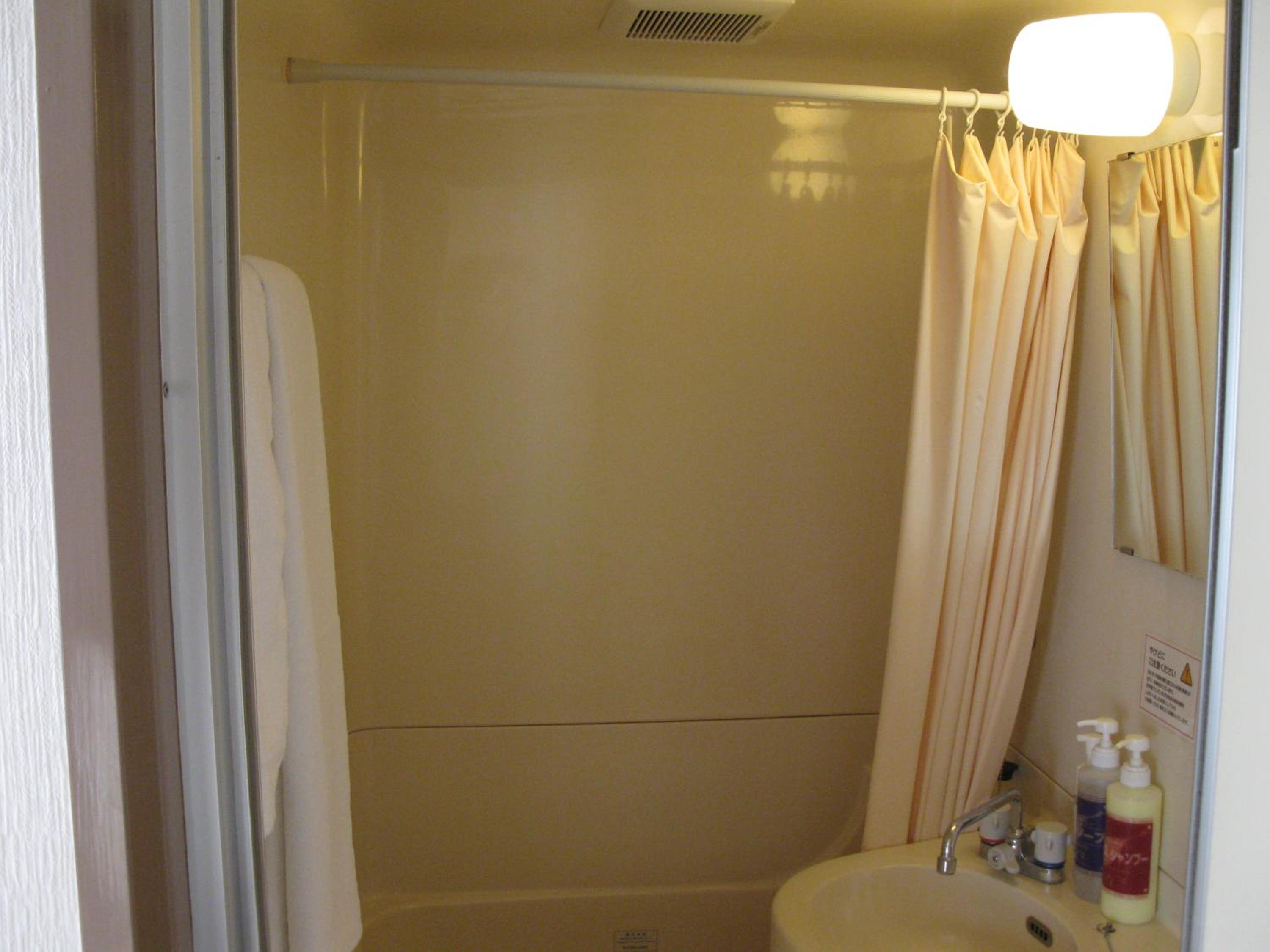 Double Room with Small Double Bed - Non-Smoking photo 2