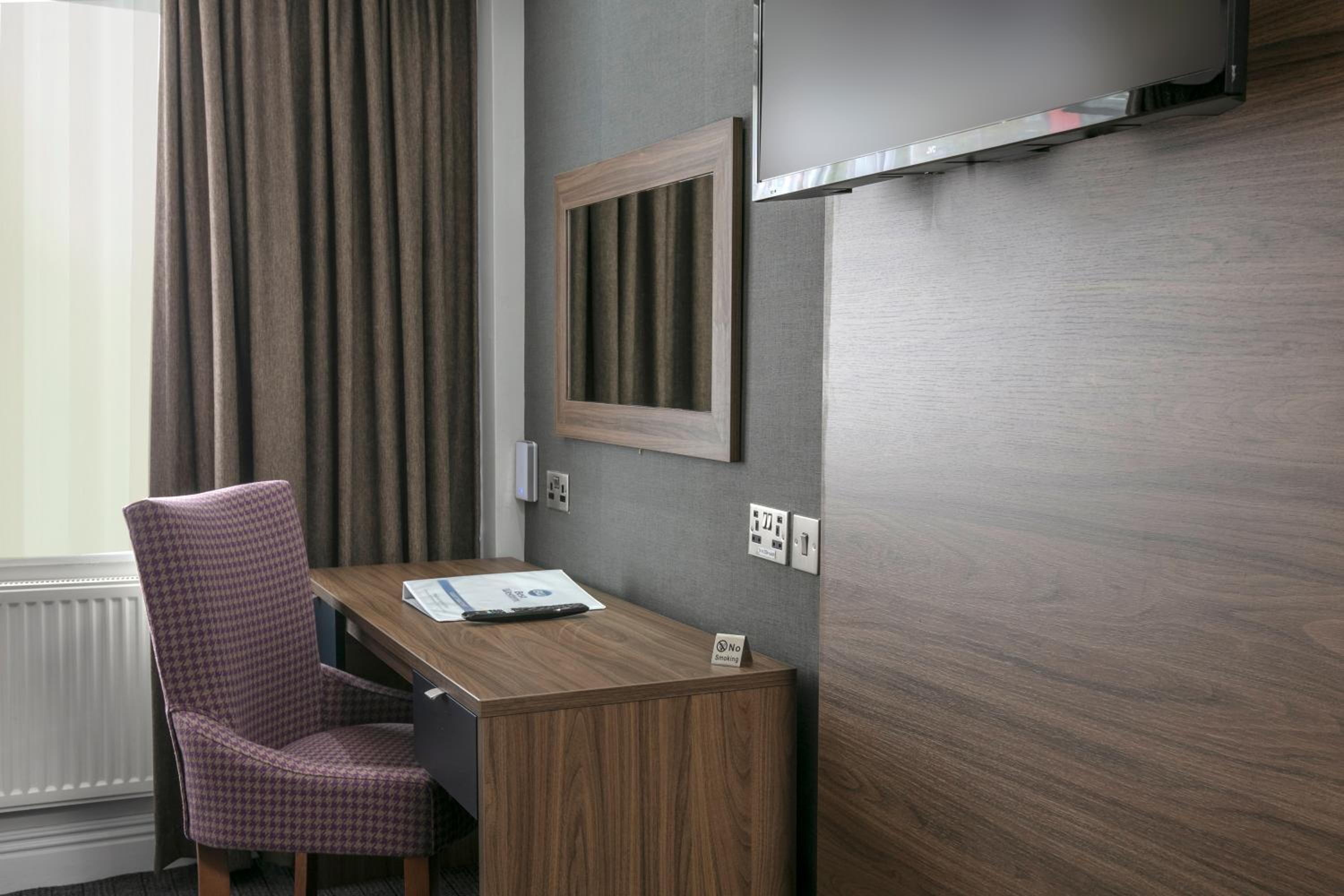 Superior Family Room - Non-Smoking - Photo 4