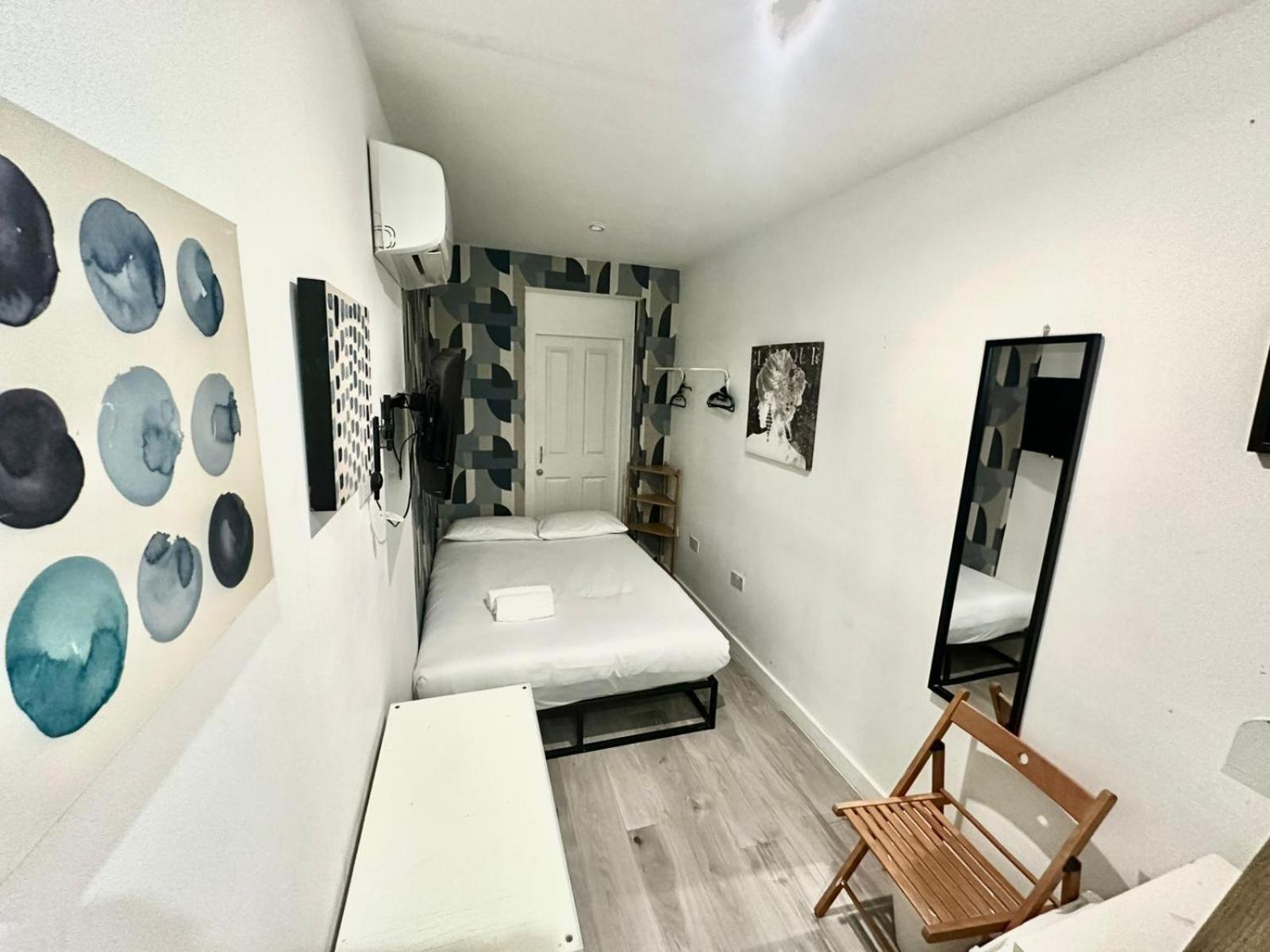 Small Single Room