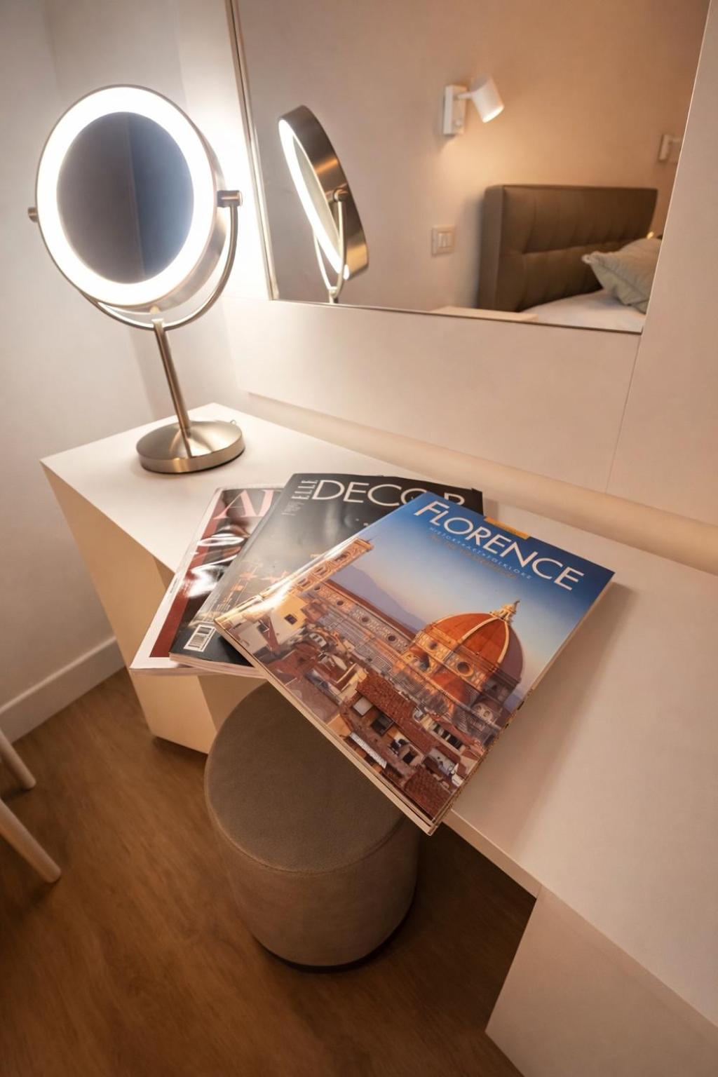 Studio Apartment with One Double Bed photo 2