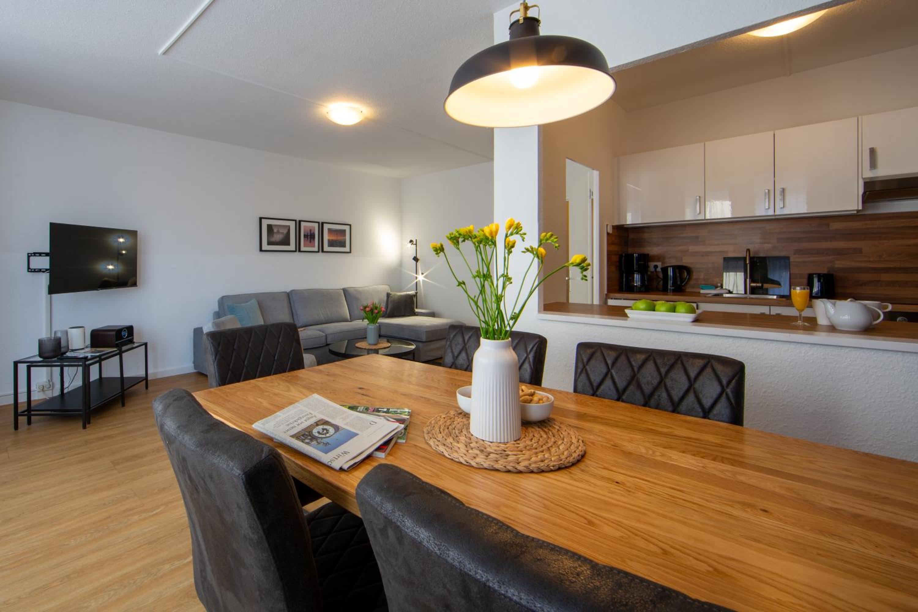 Superior Three-Bedroom Apartment photo 3