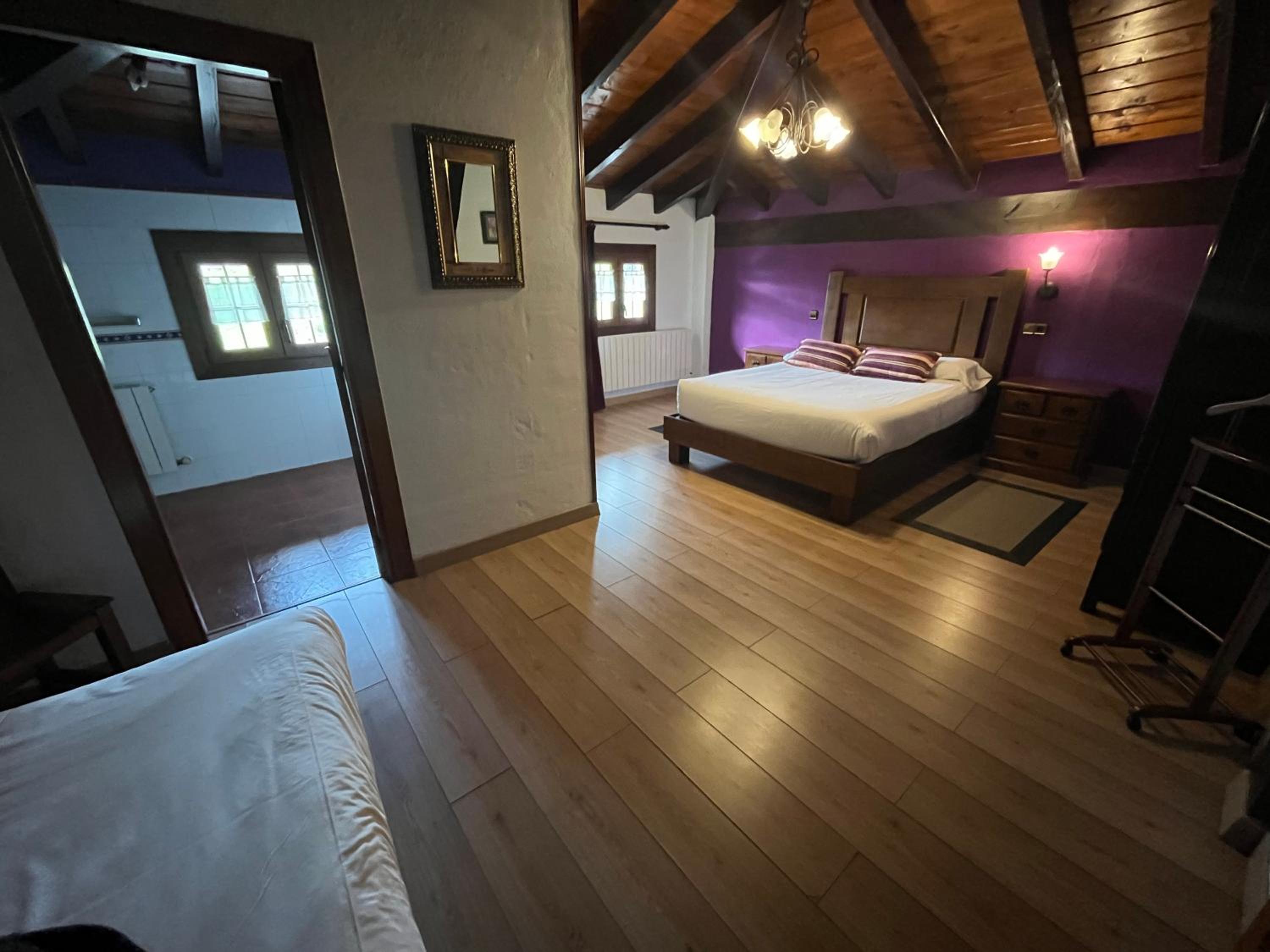 Apartment with Mountain View photo 3