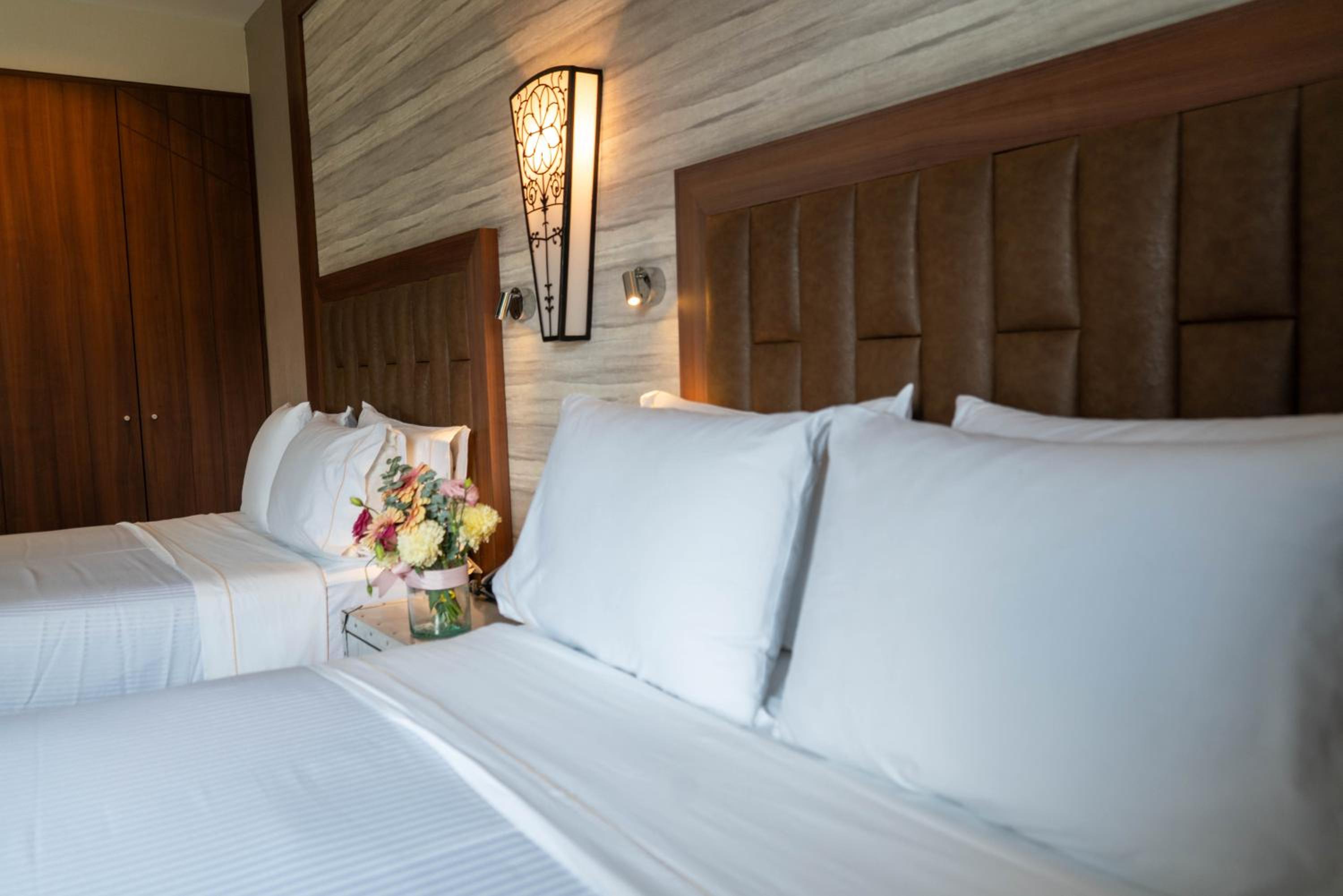 Deluxe Double Room - Photo 1