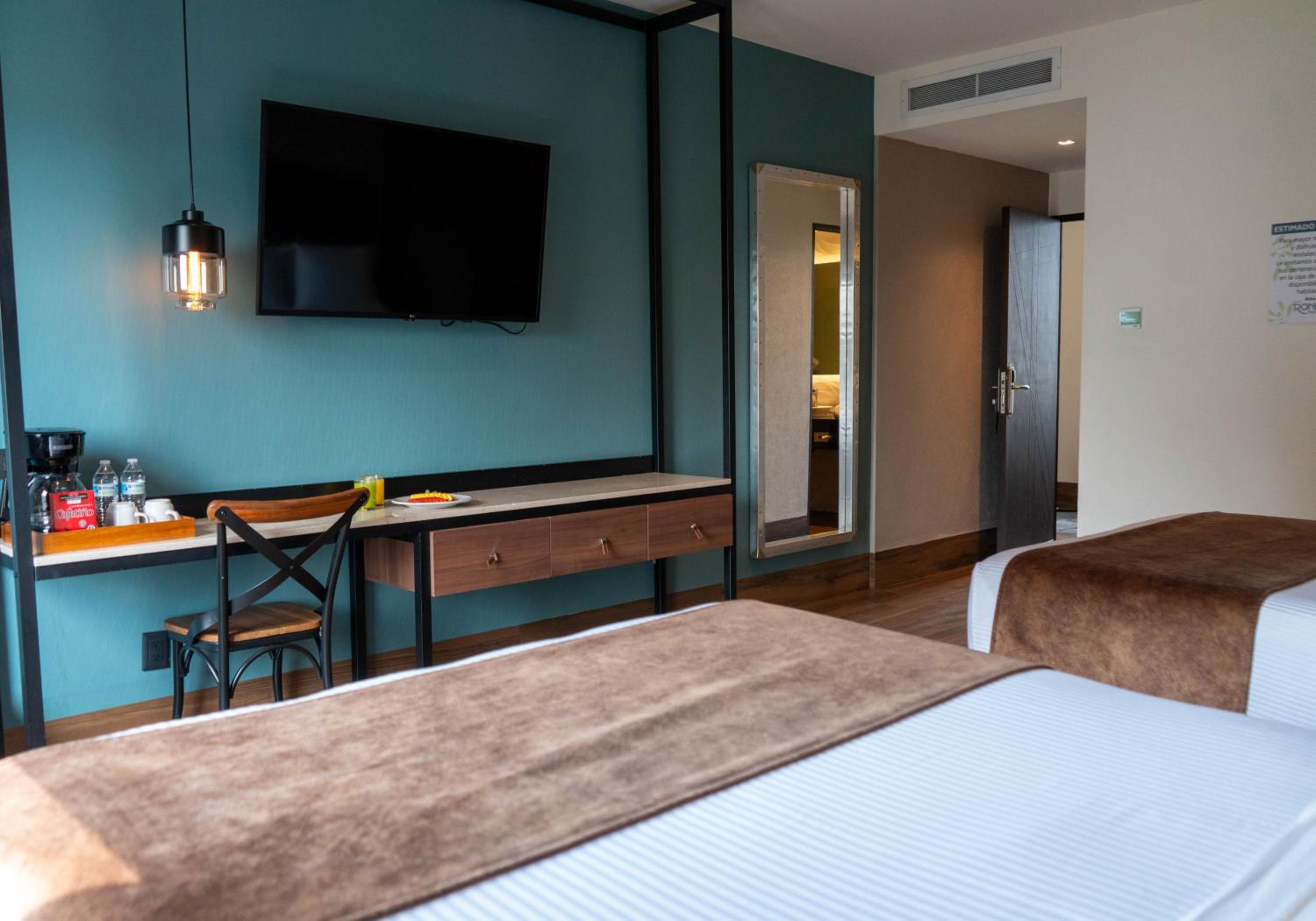 Deluxe Double Room - Photo 2