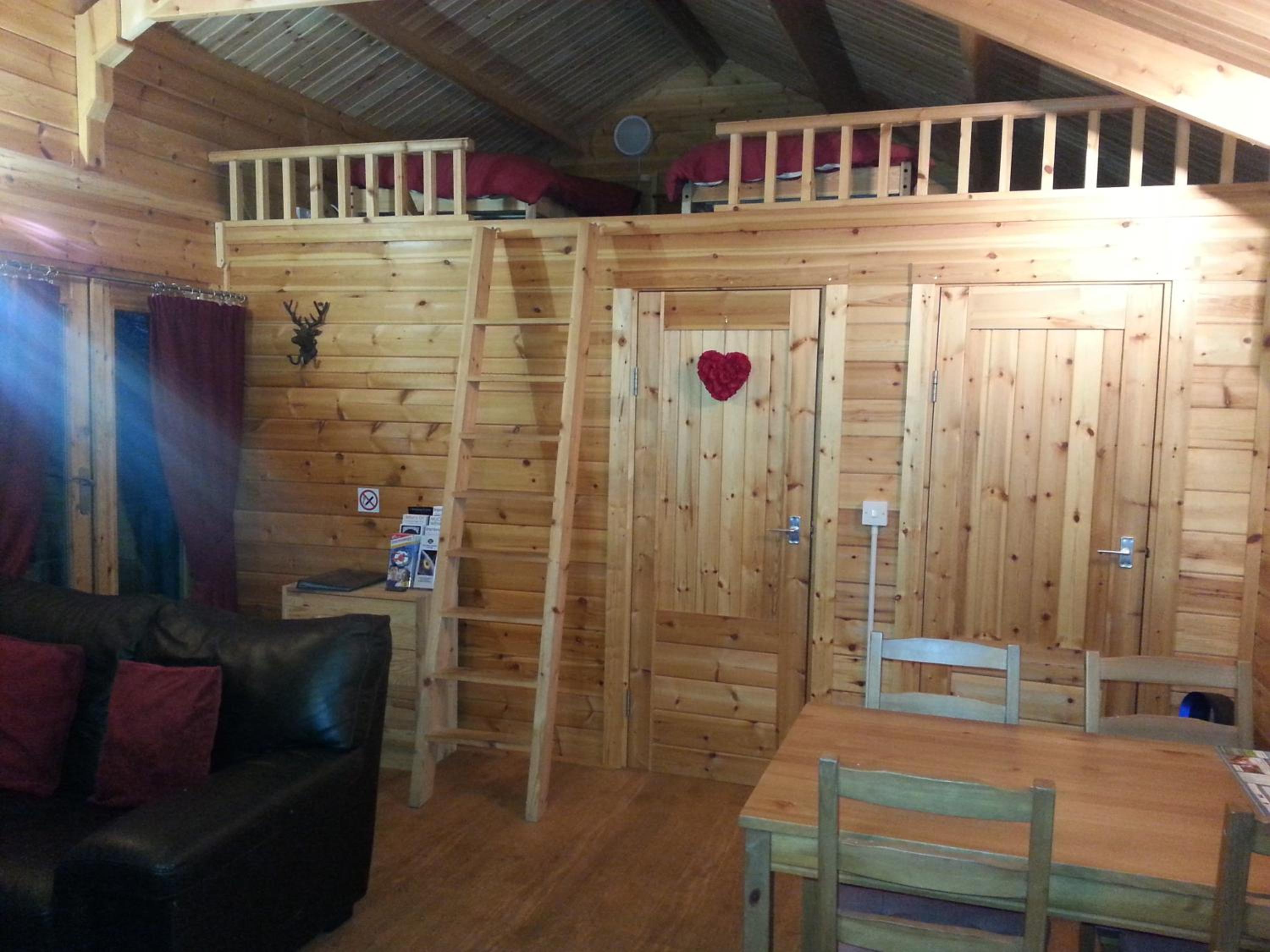 Huntsman Lodge