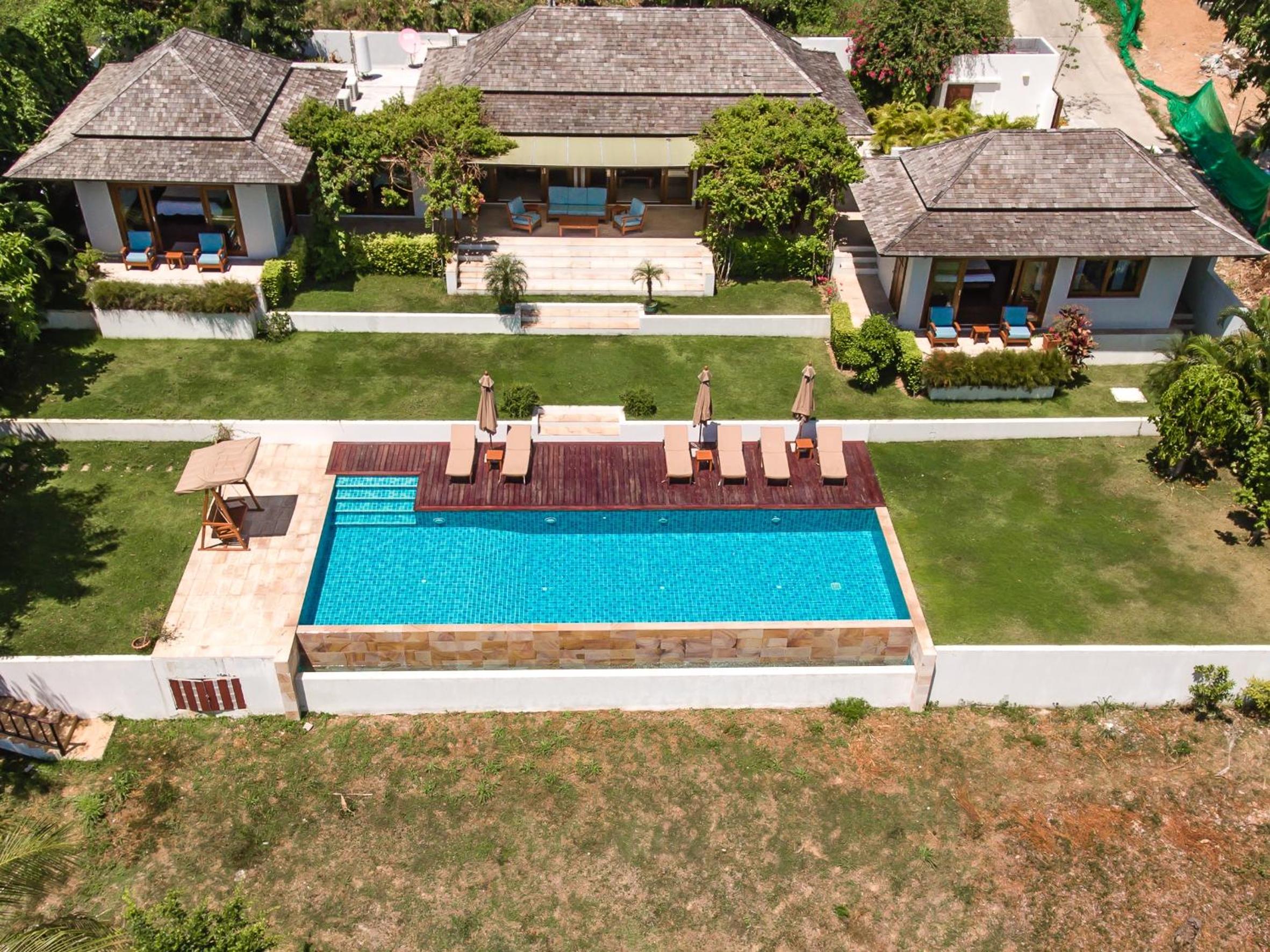 Two-Bedroom Villa photo 2