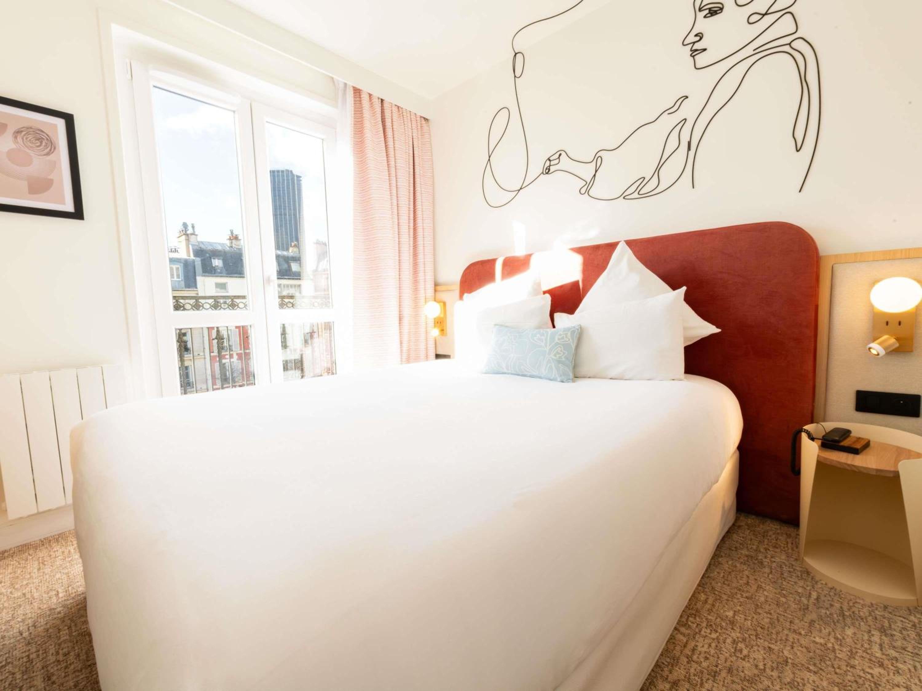 Renovated Classic Room thumbnail 5