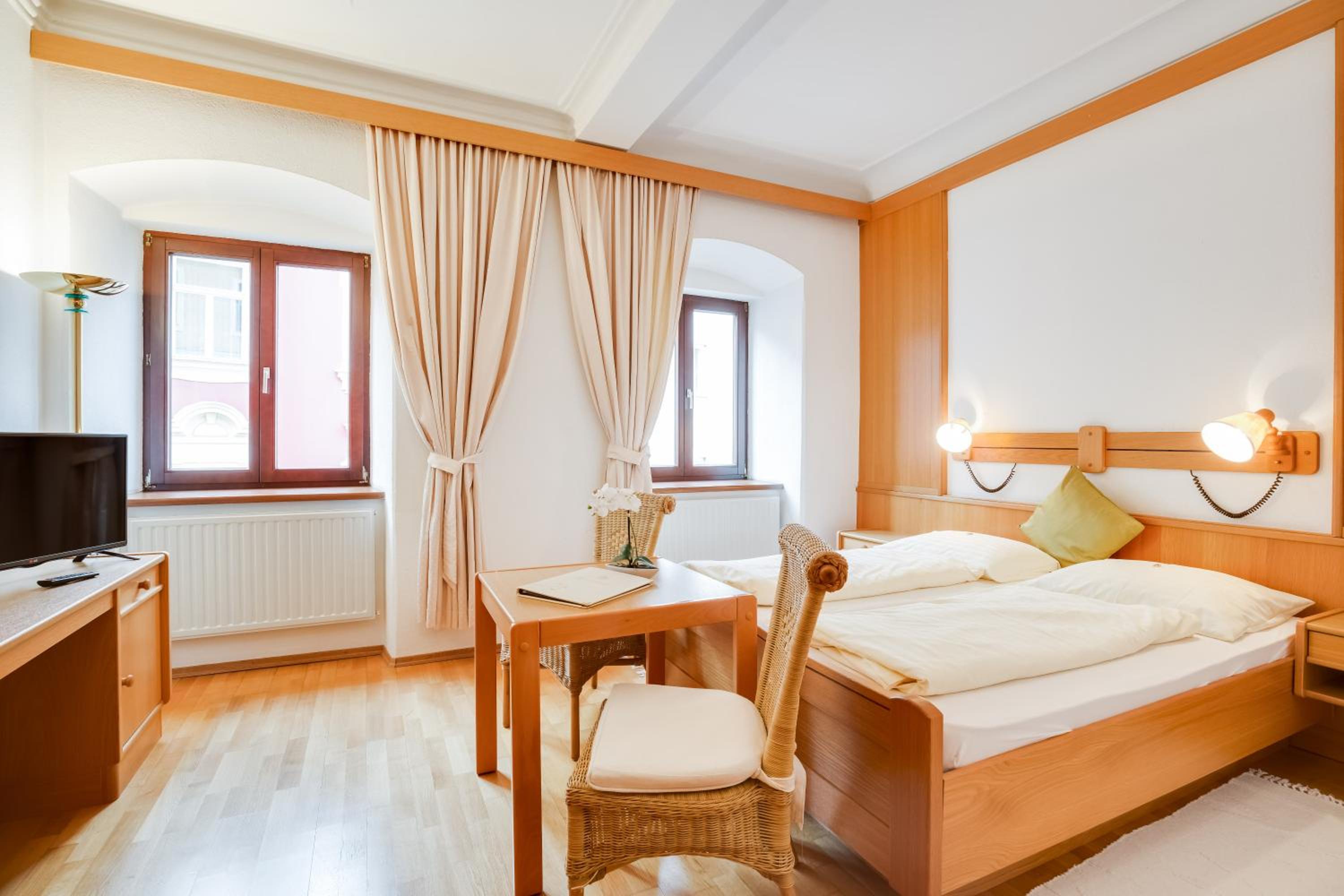 Double Room - Photo 4