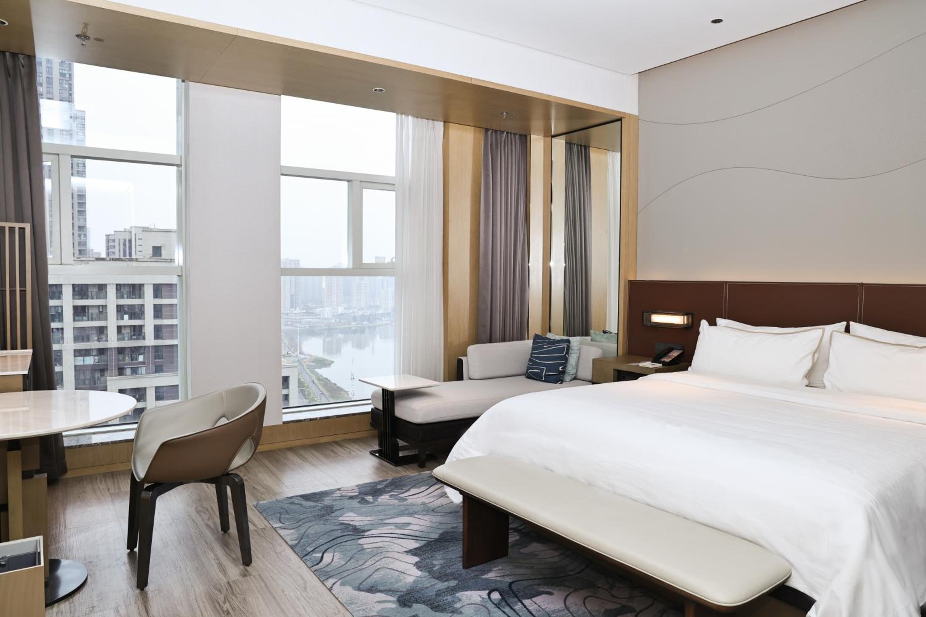 King Room with Lake View