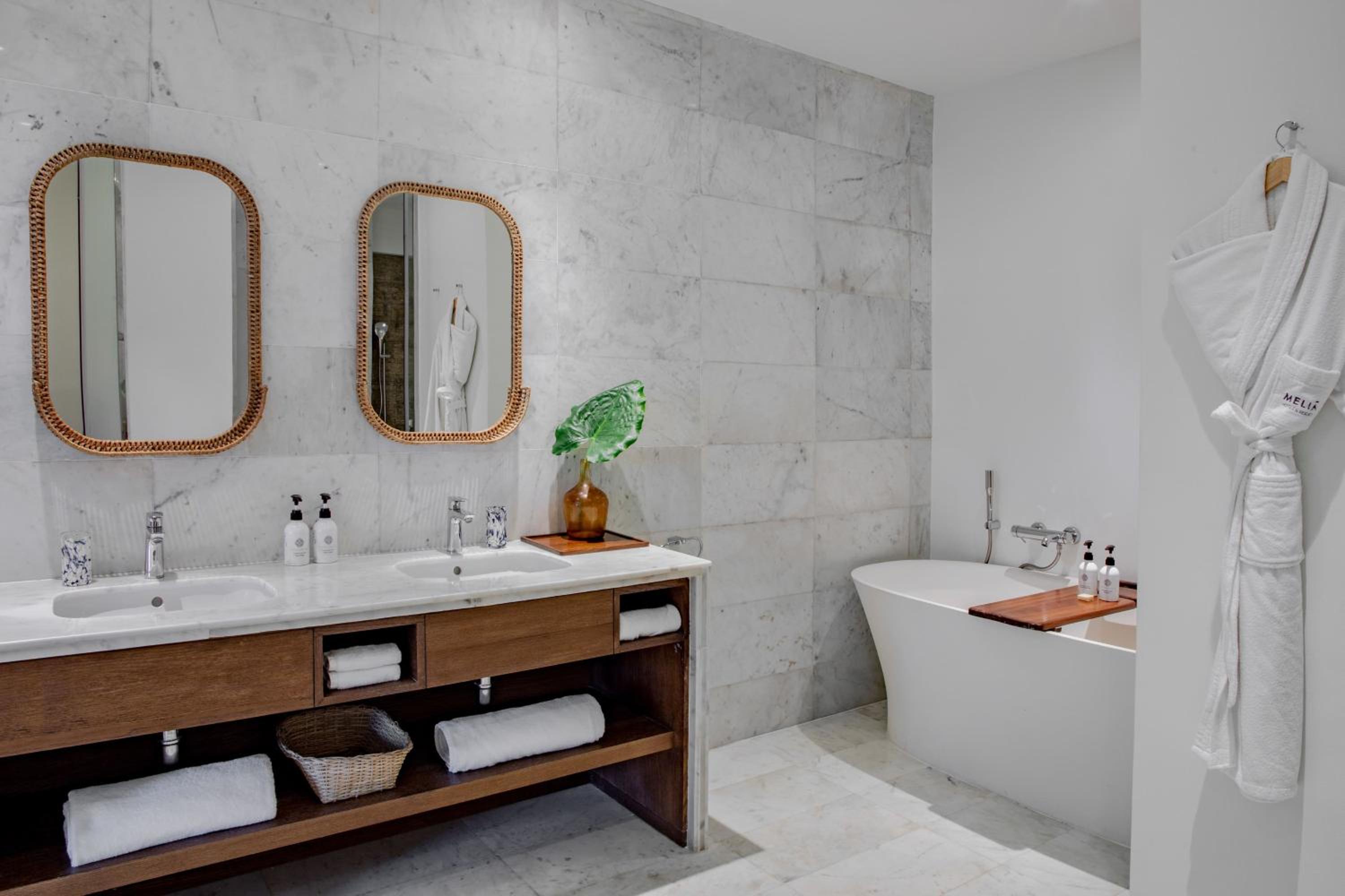 Premium Room with Garden - Photo 1