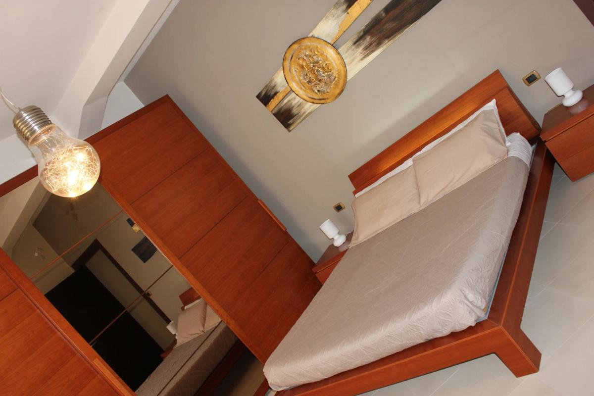Deluxe Room (2 Adults + 1 Child) photo 2
