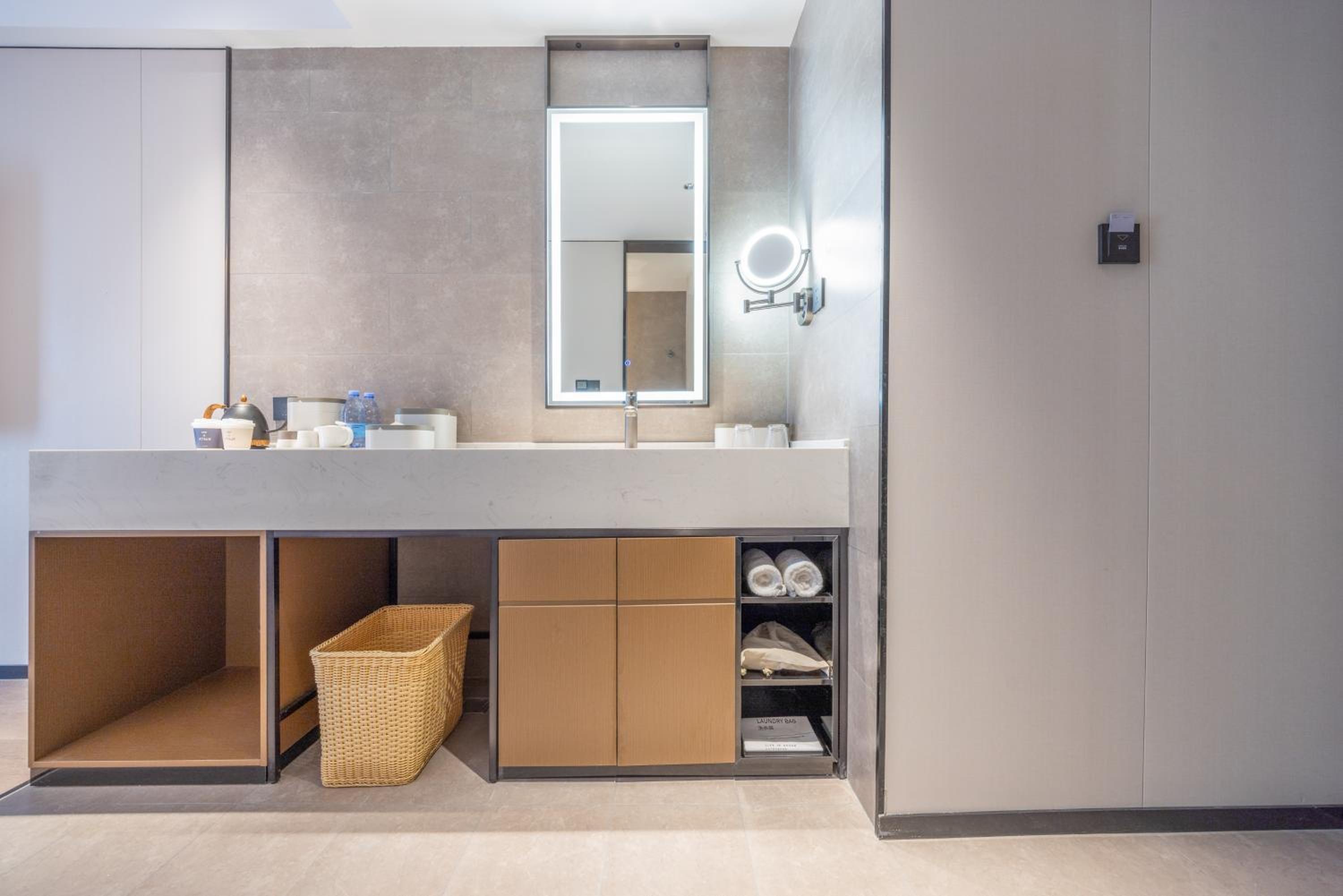 Elegant Double Room photo 1