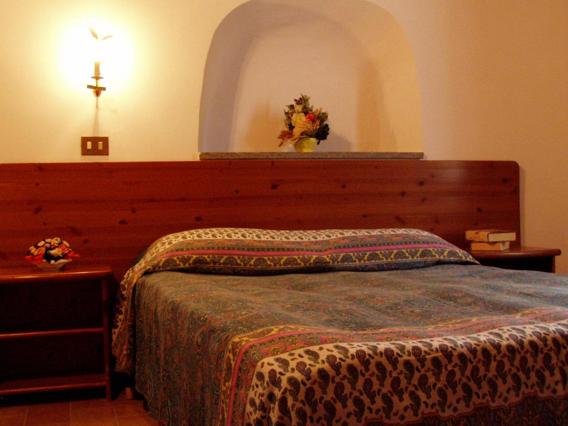 Double or Twin Room photo 2
