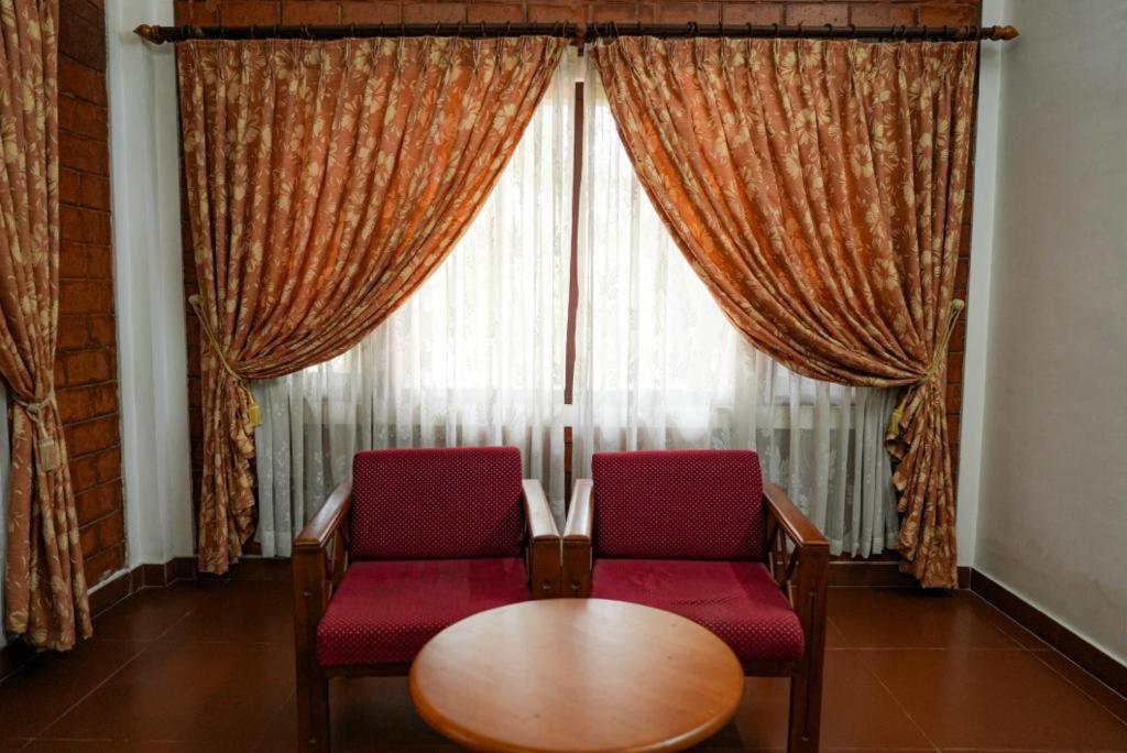 Ayur Suite with Complimentary INR 500 Hotel Credit redeemable on the Spa – Applicable only for guests utilising spa services totalling over Rs 5000 photo
