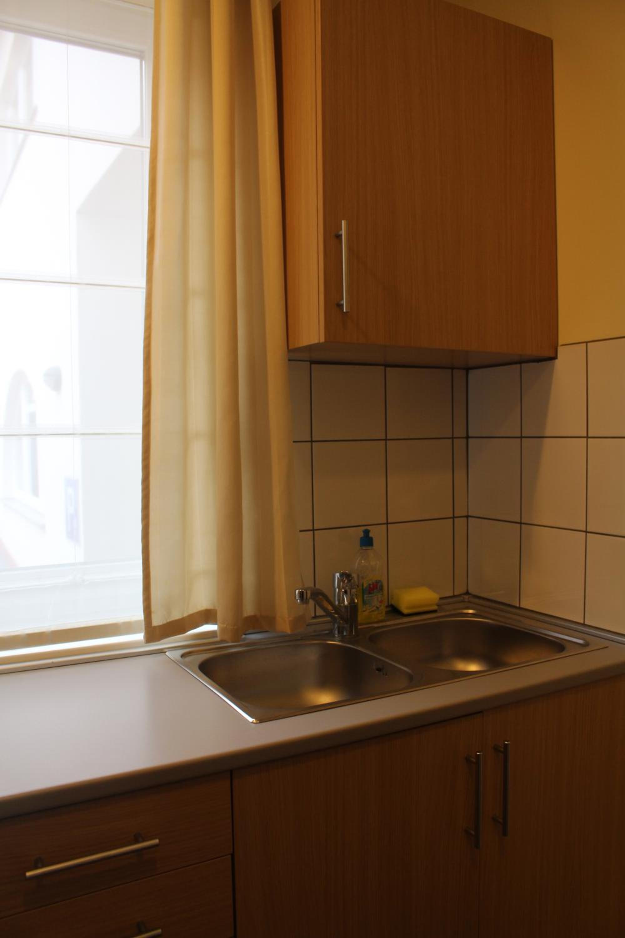 One-Bedroom Apartment - Photo 7