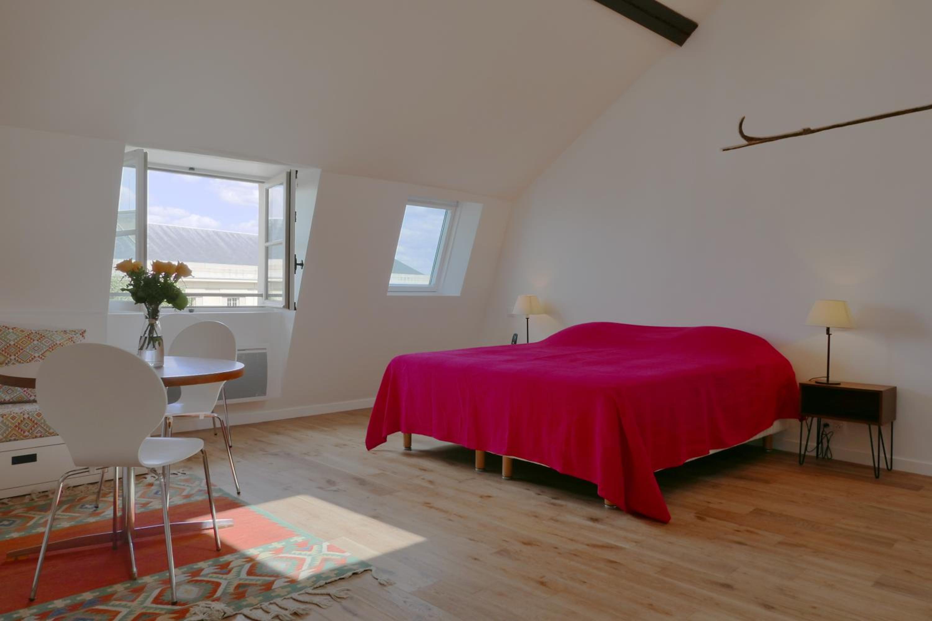 Apartment photo 1
