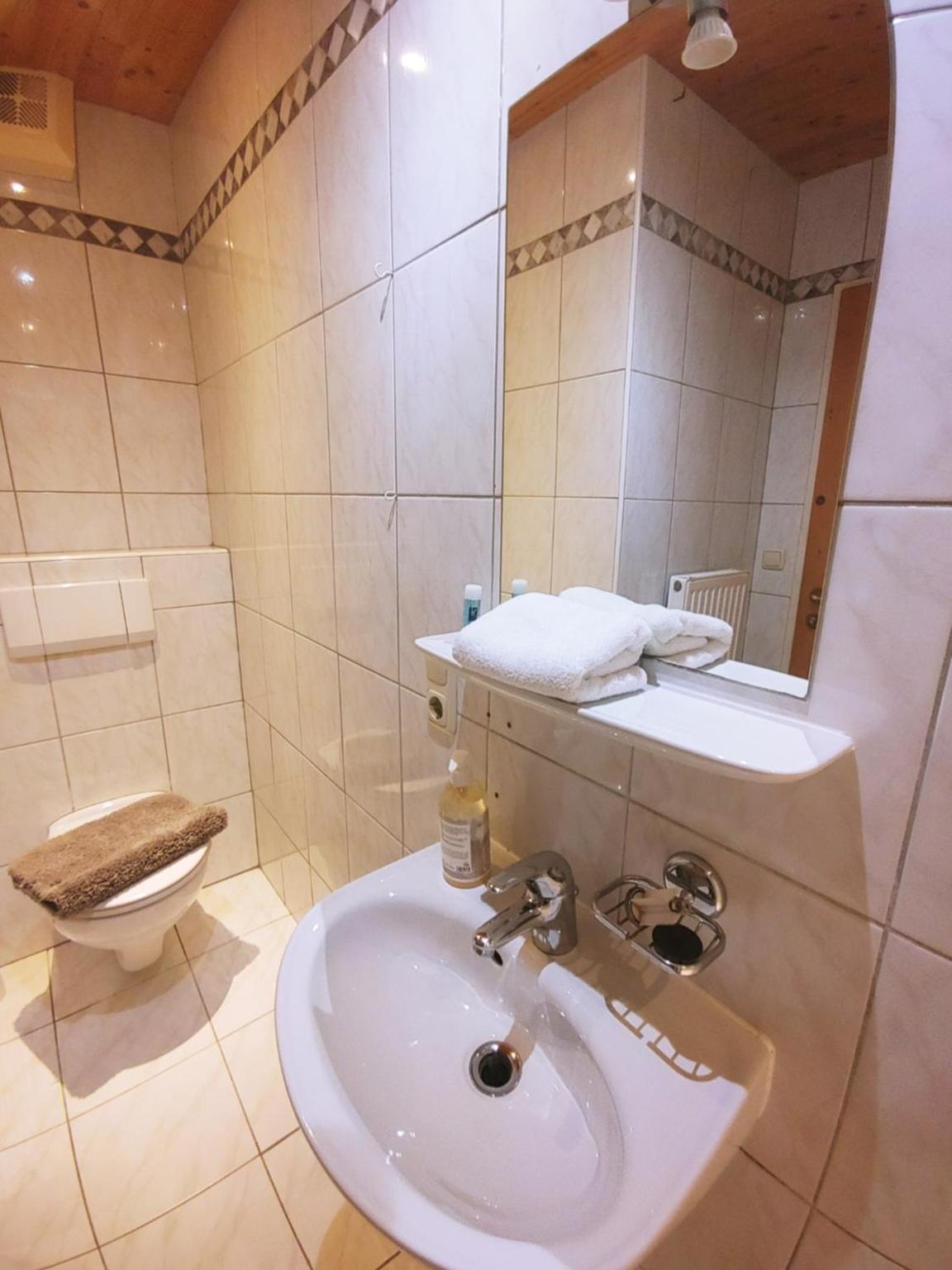 Double Room with Balcony photo 2