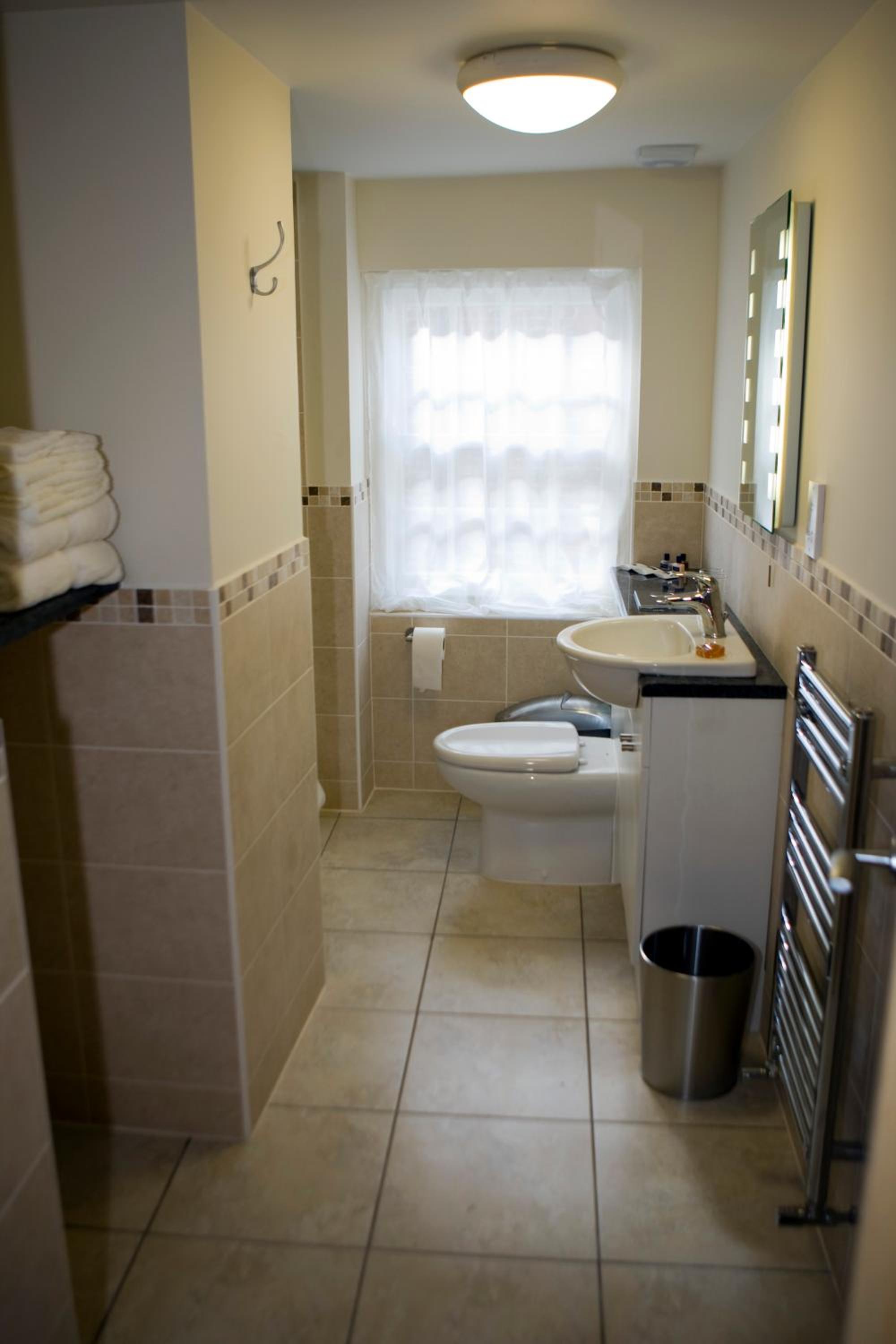 Triple Room - Photo 11