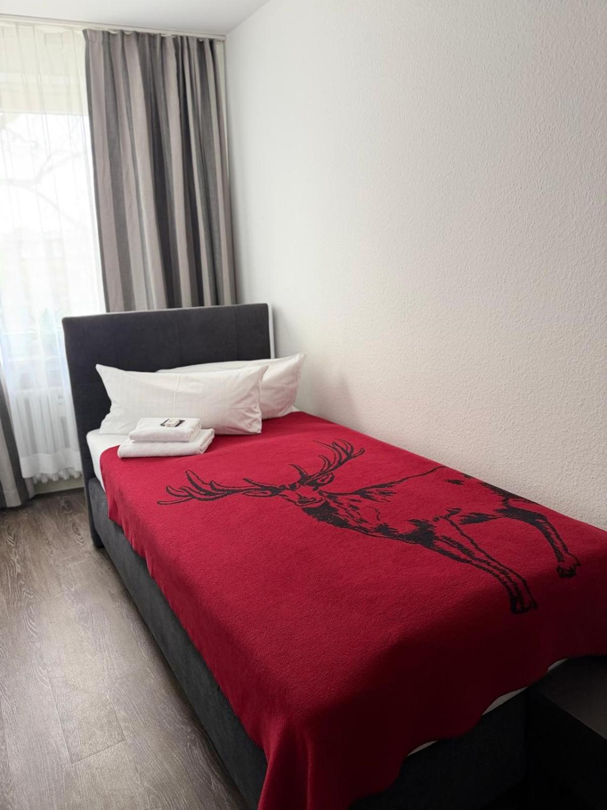 Budget Single Room photo 3