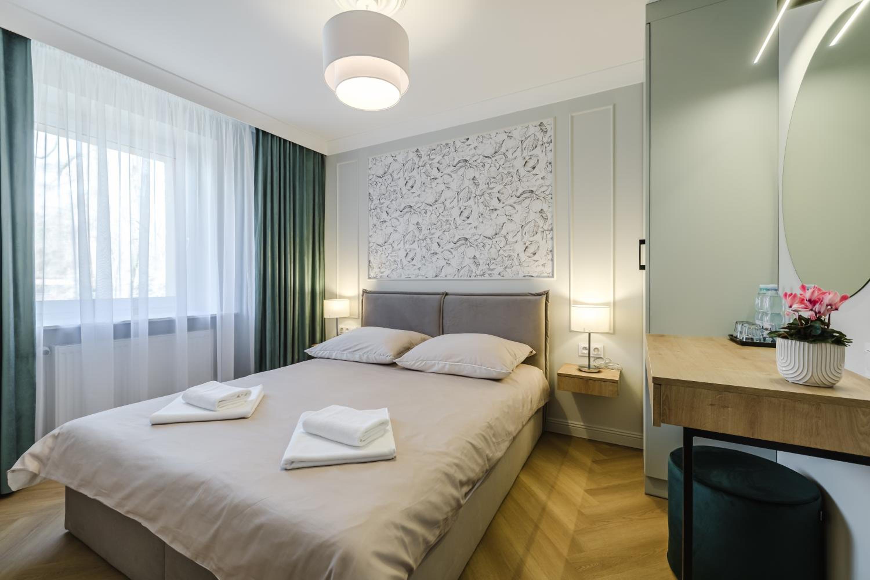 Deluxe Apartment