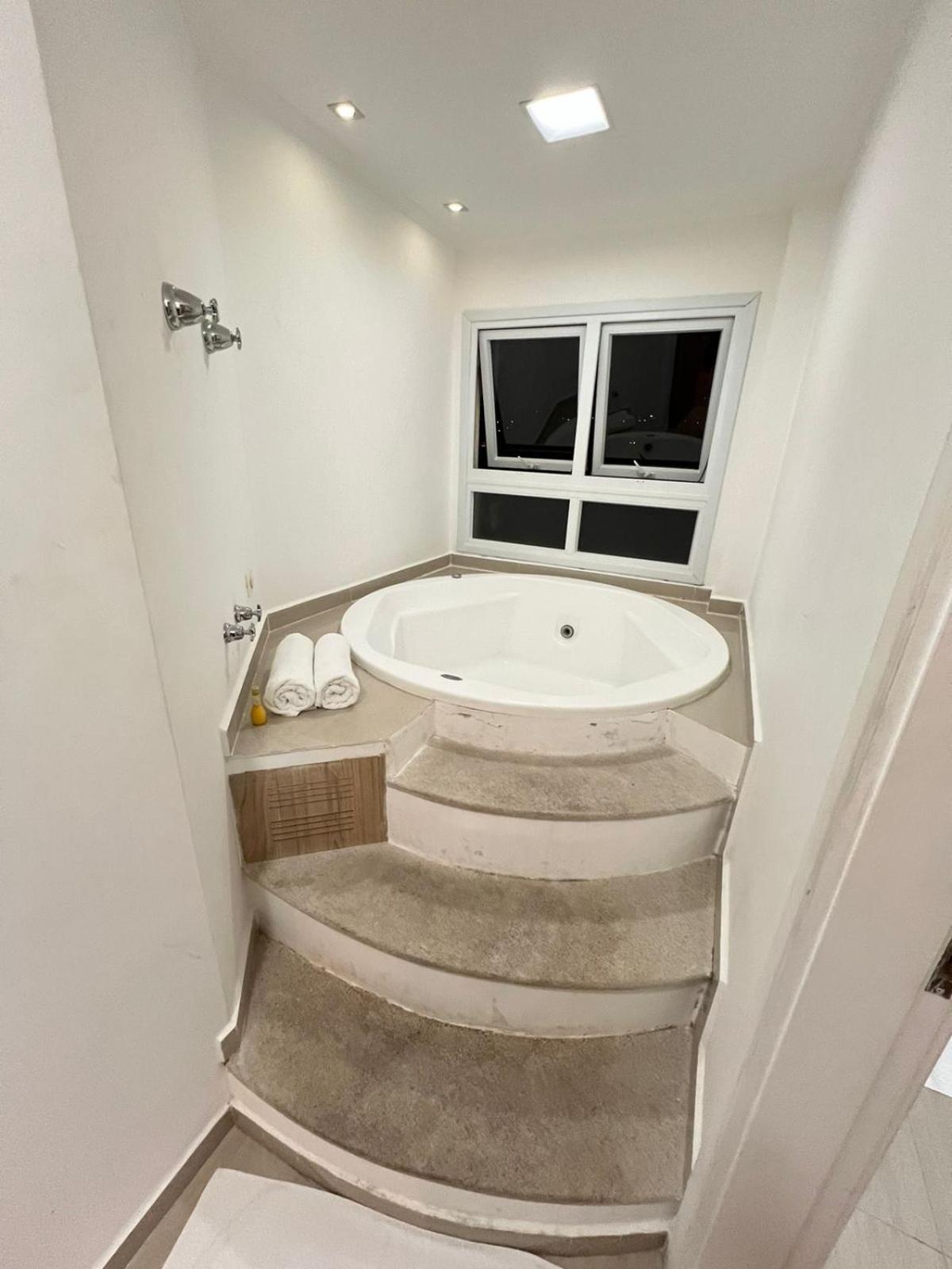 Quarto Duplo Deluxe com Hidromassagem photo 2