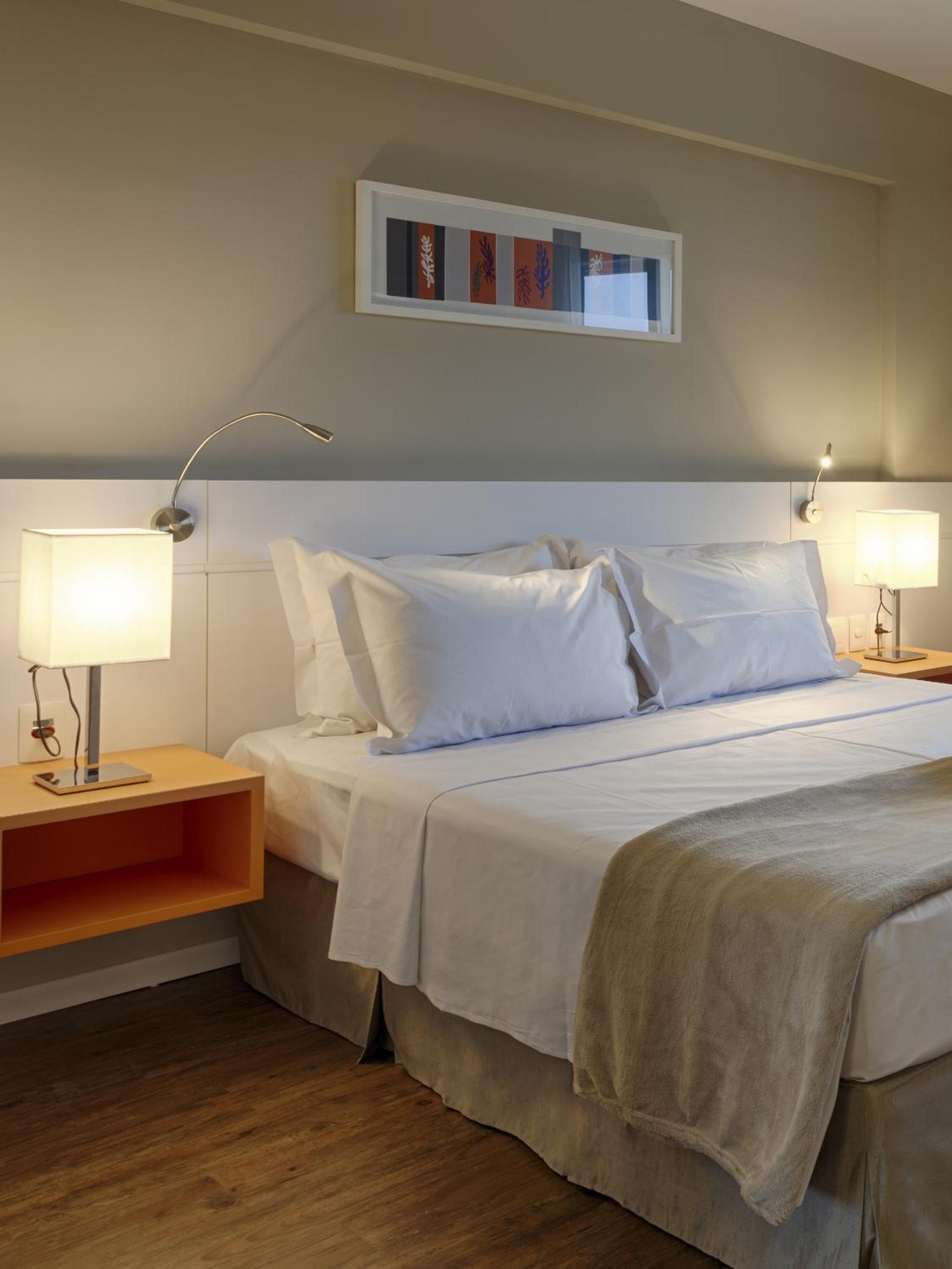 Standard Triple Room with 1 Double Bed and 1 Single Bed