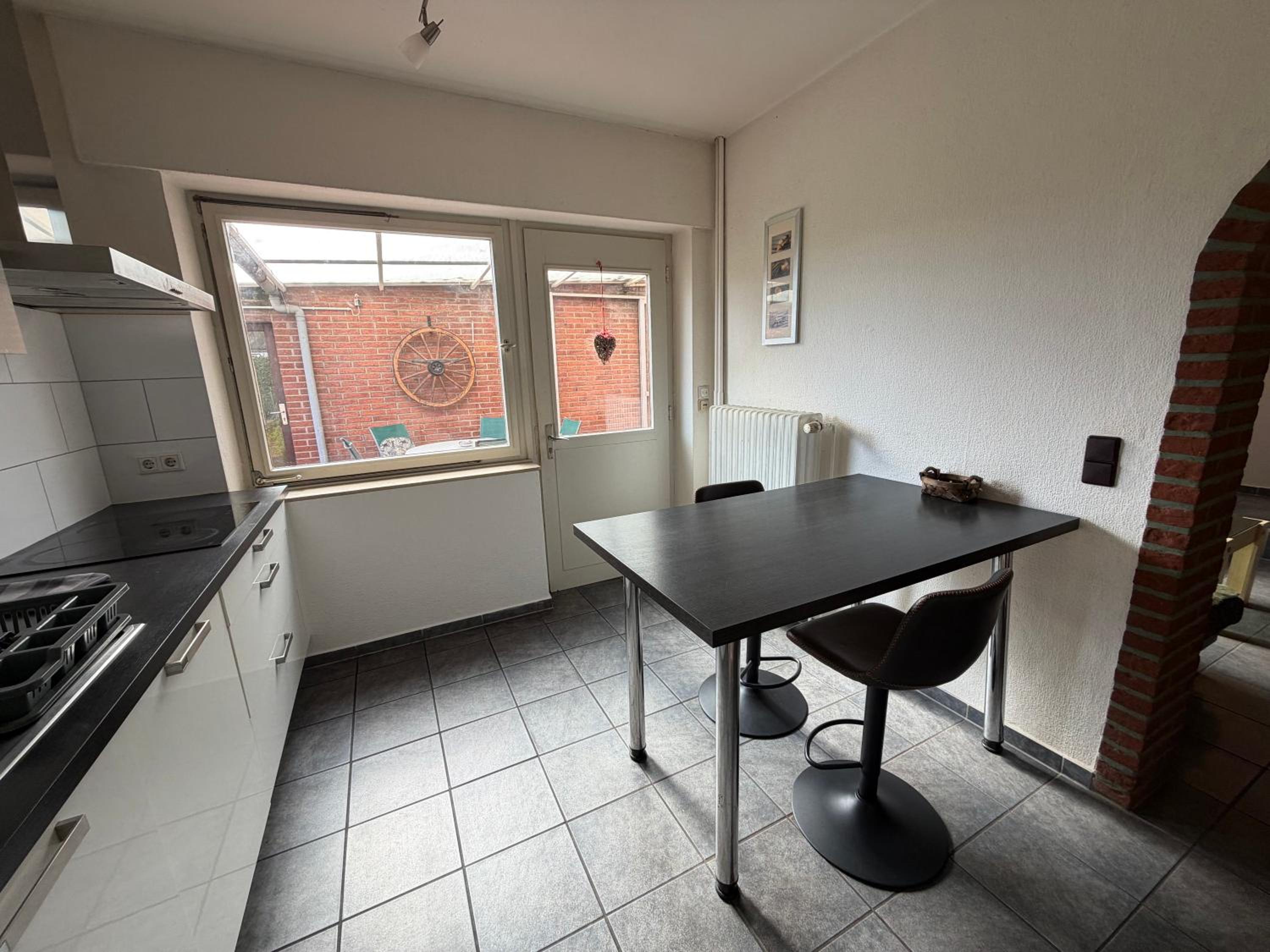 Two-Bedroom Apartment with Terrace photo 3