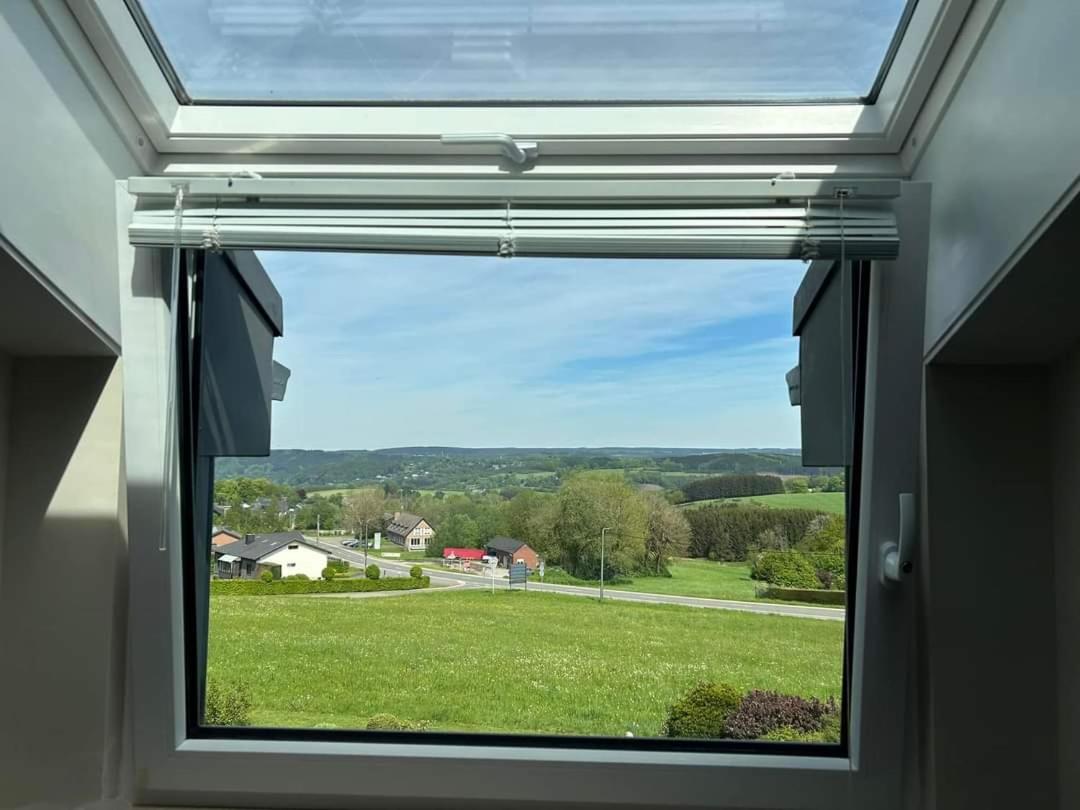 One-Bedroom Apartment with Balcony and Mountain View  