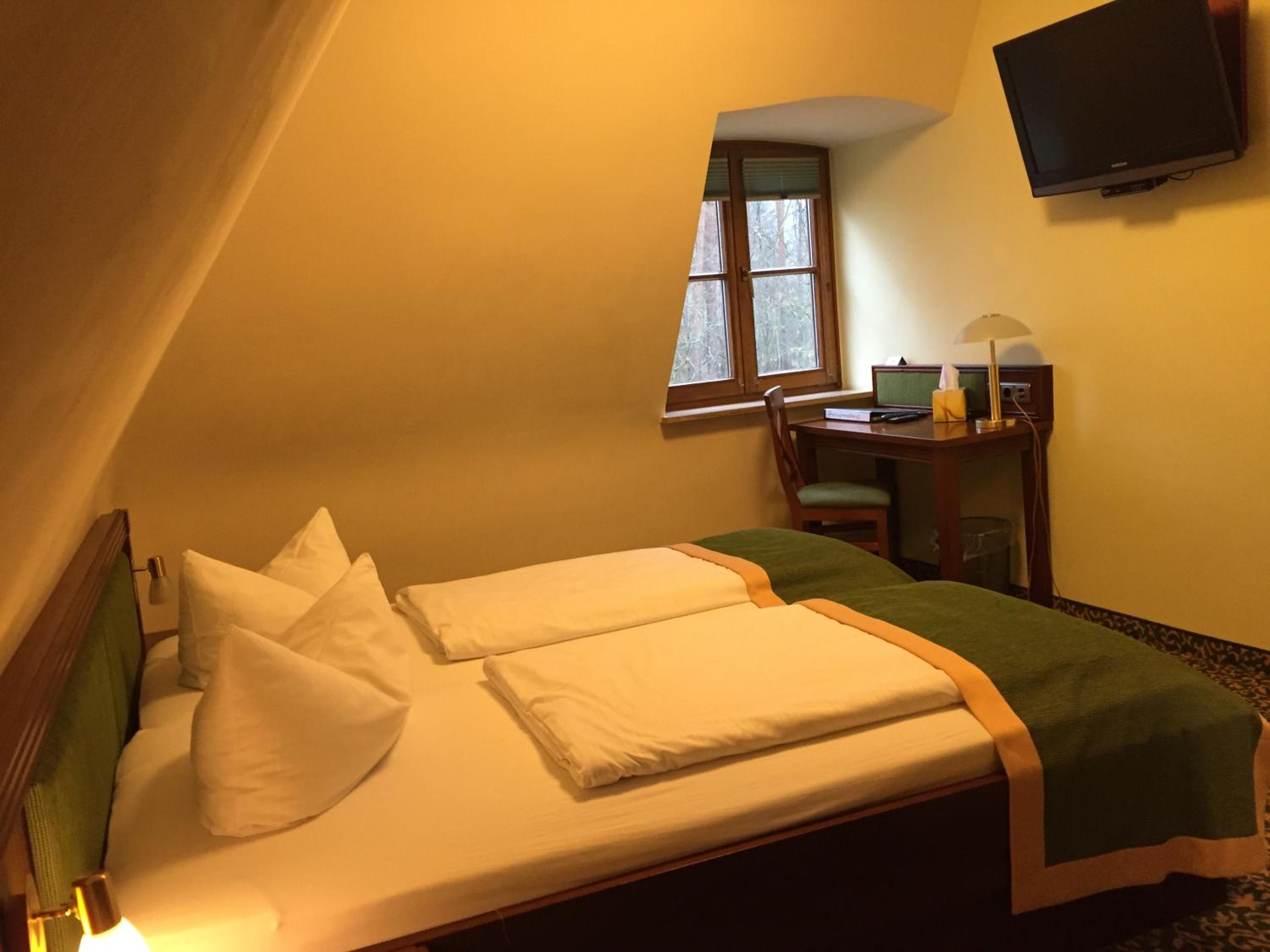 Double Room - Photo 2