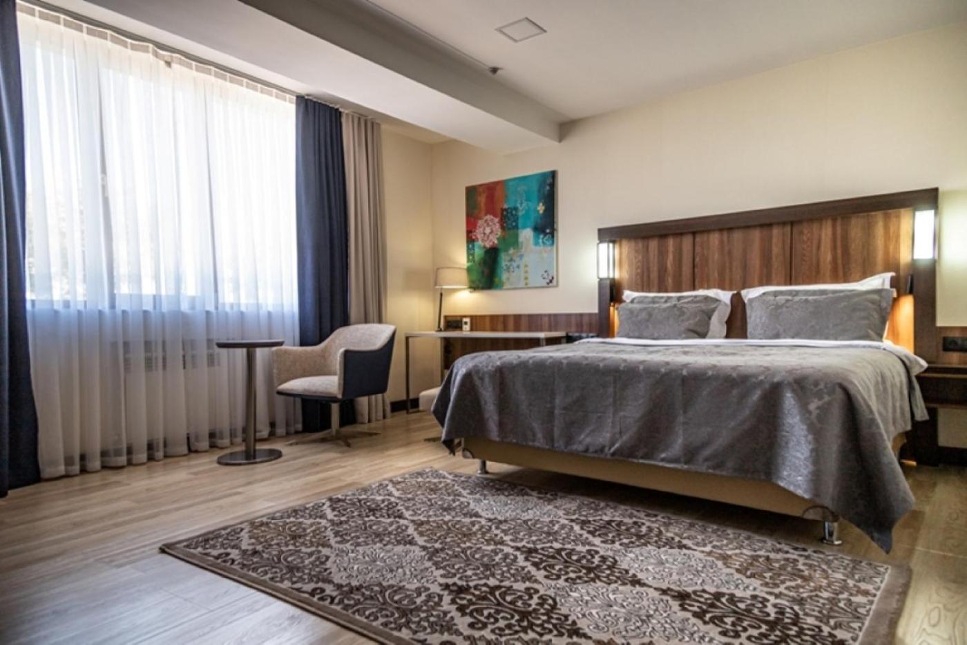 Queen Suite with Sea View photo 1