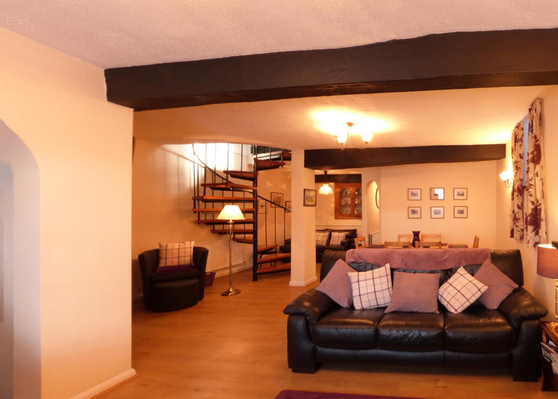 Three-Bedroom Vacation Home  photo 3