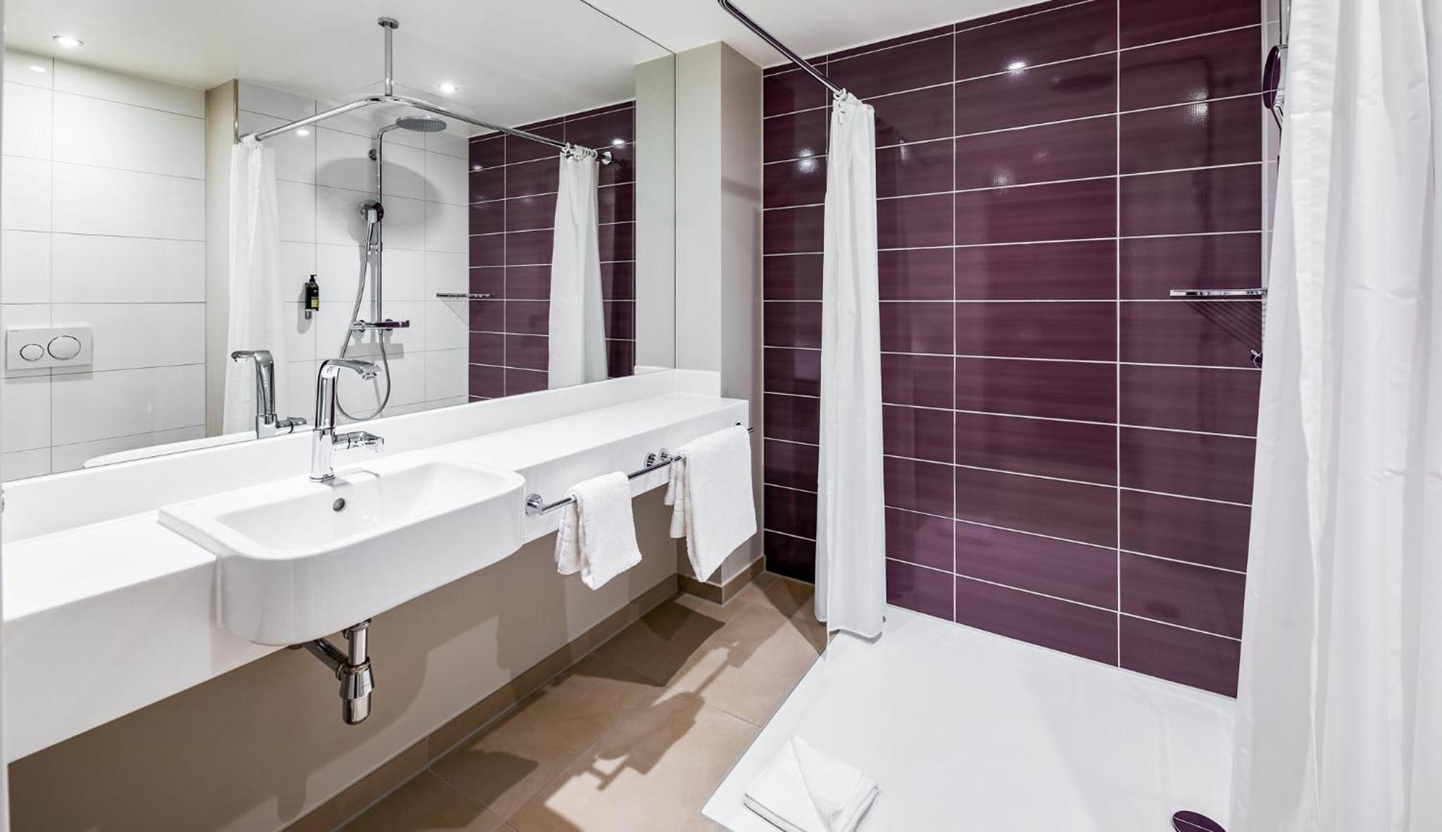 Double Room - Disability Access - Photo 2