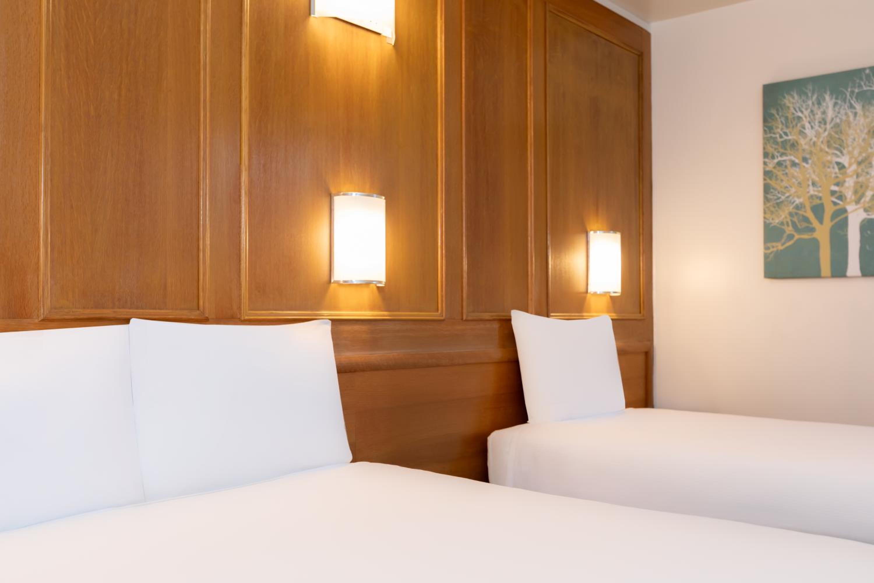 Classic Triple Room