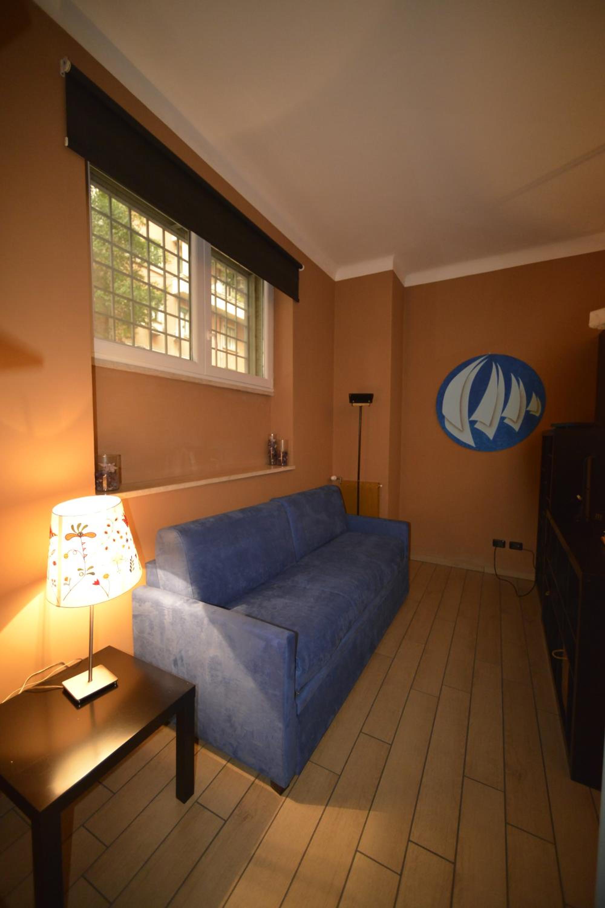 Studio Apartment photo 2