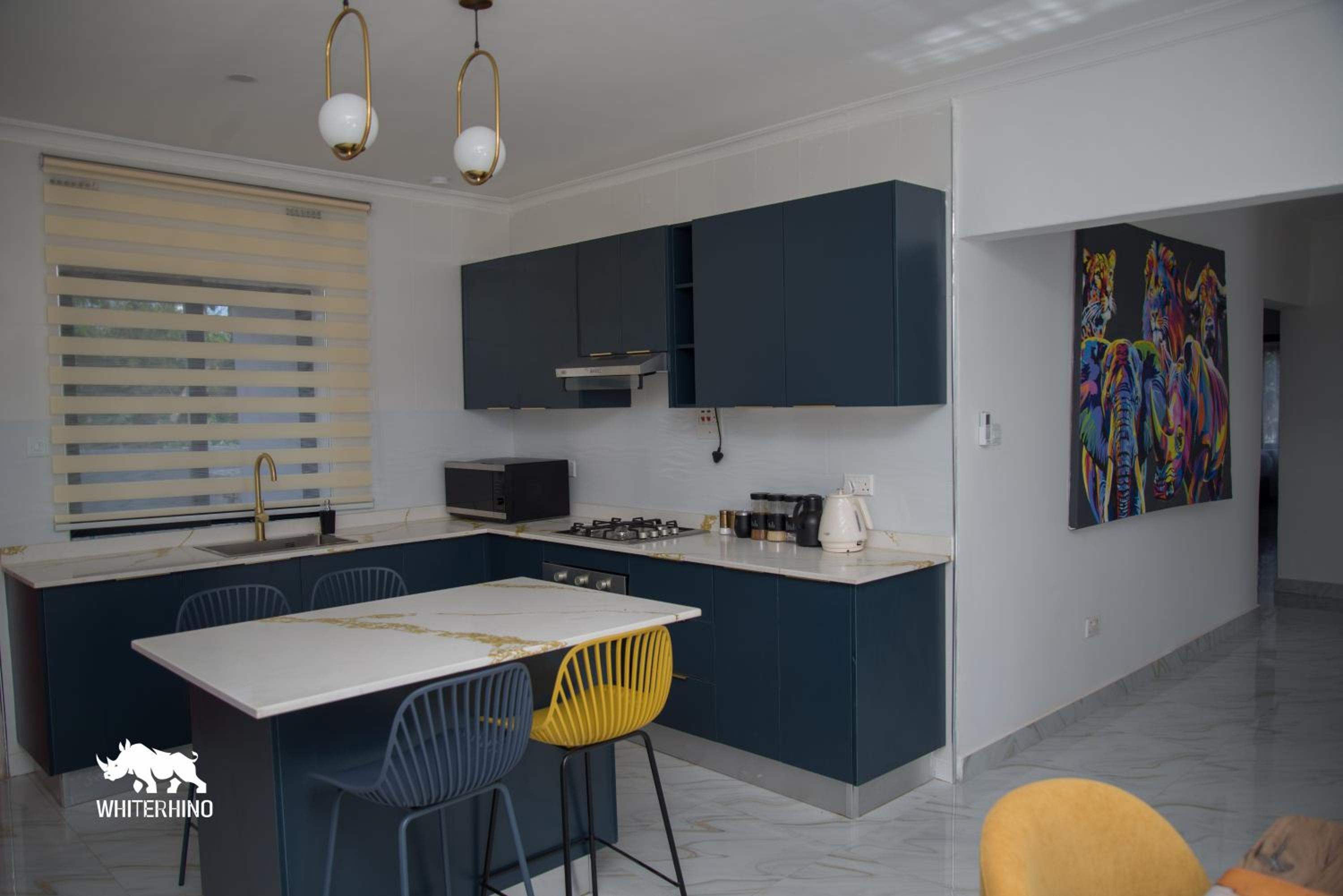 Three-Bedroom Deluxe Apartment