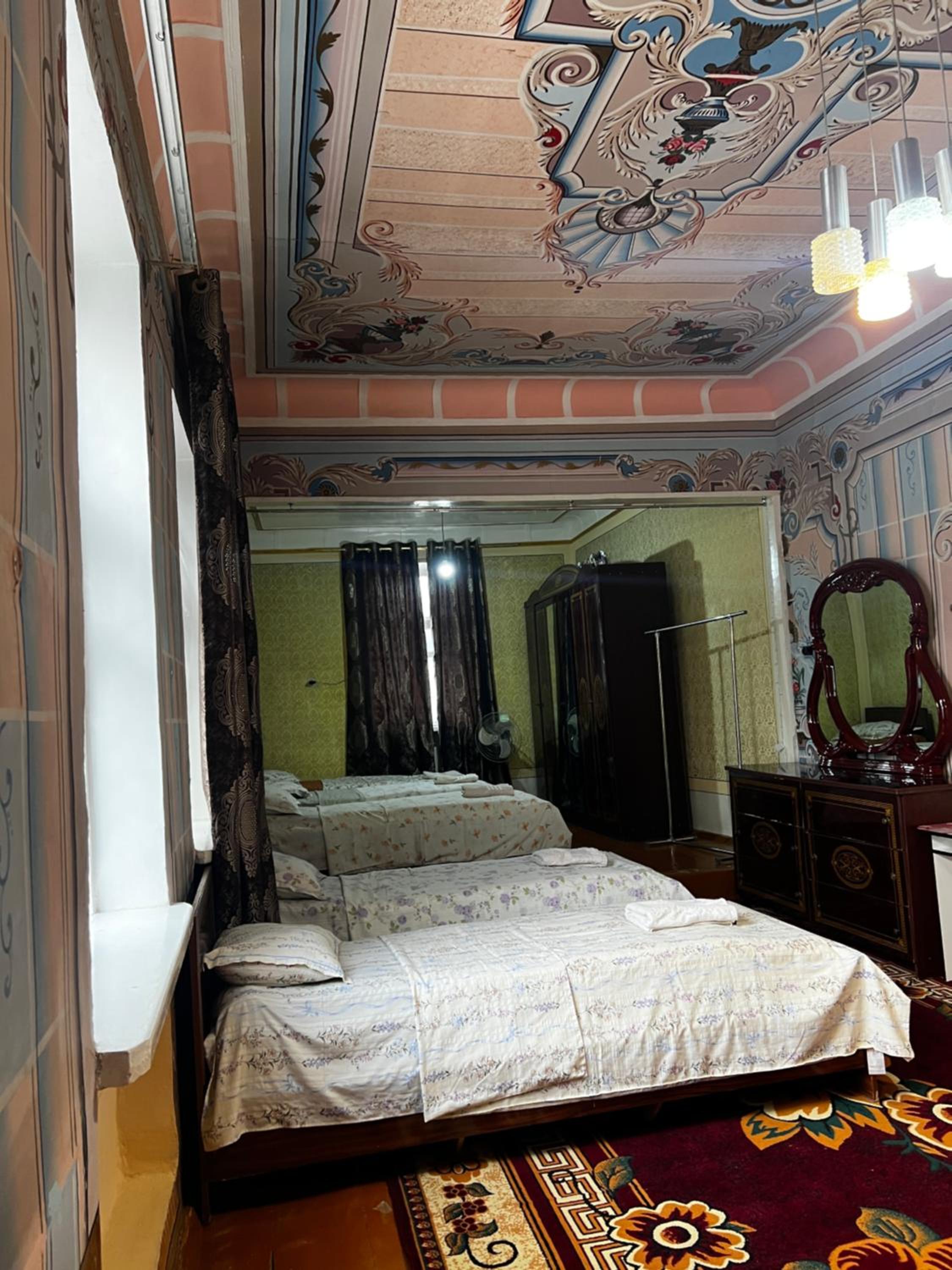 Single Bed in Mixed Dormitory Room