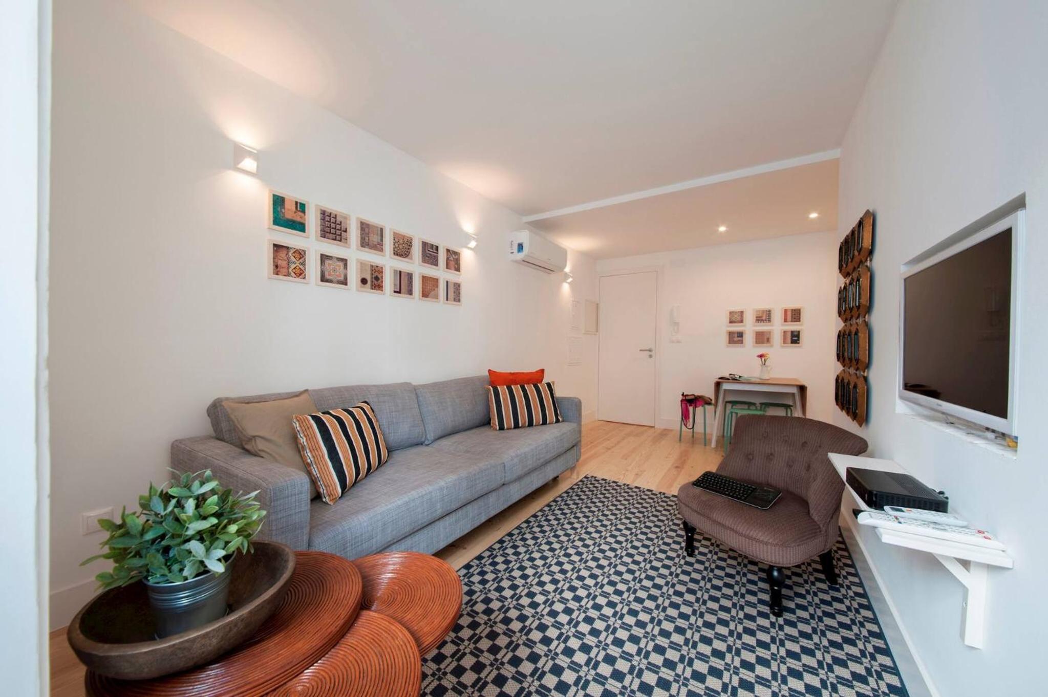 Classic Apartment photo 3