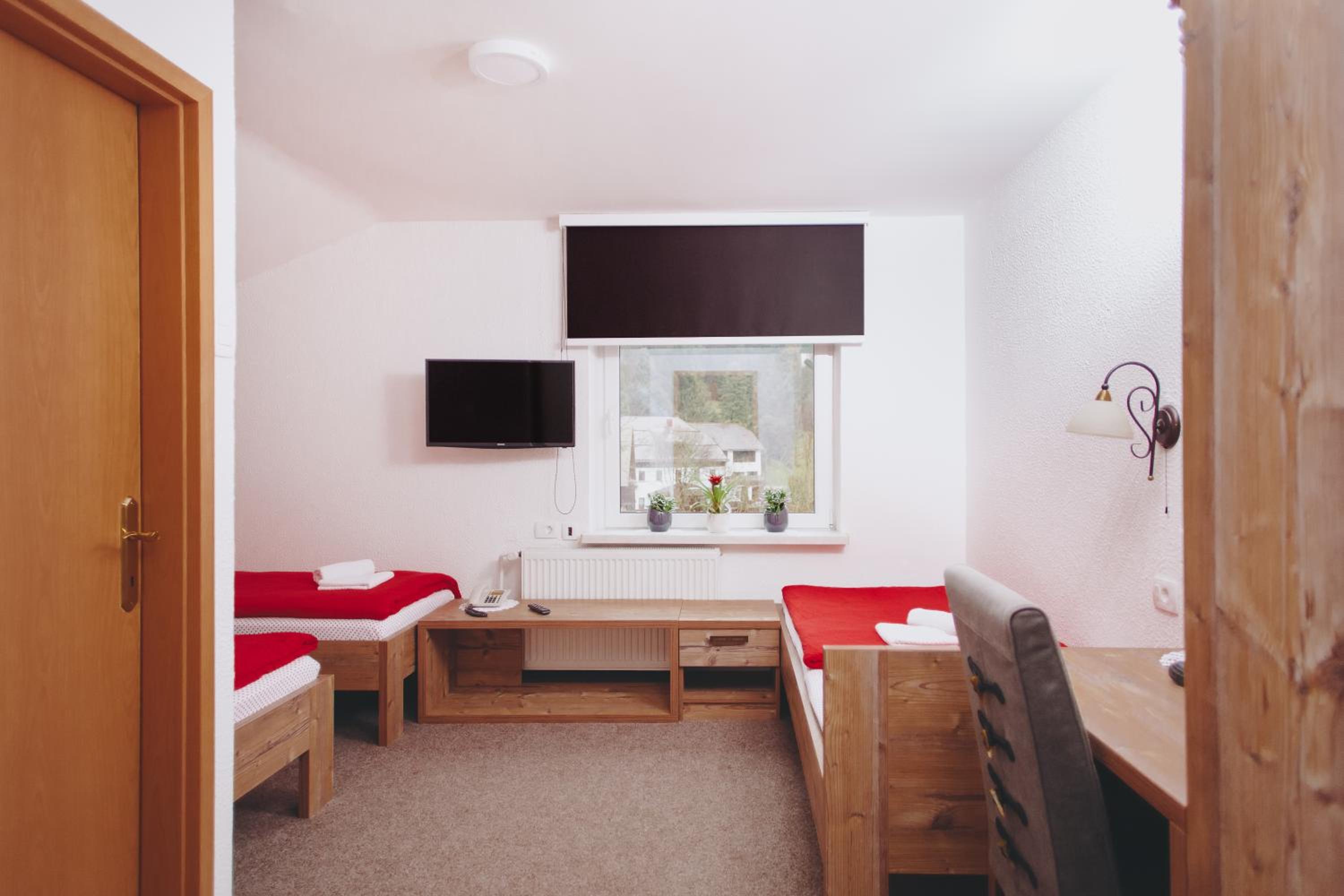 Triple Room - Photo 3